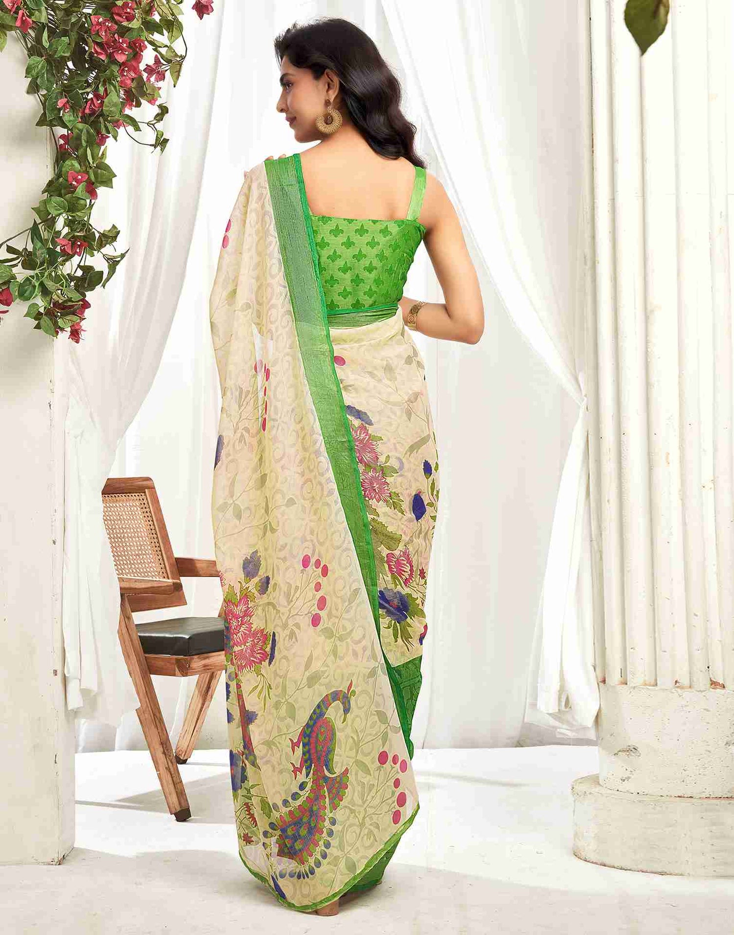 Cream Chiffon Woven Printed Saree