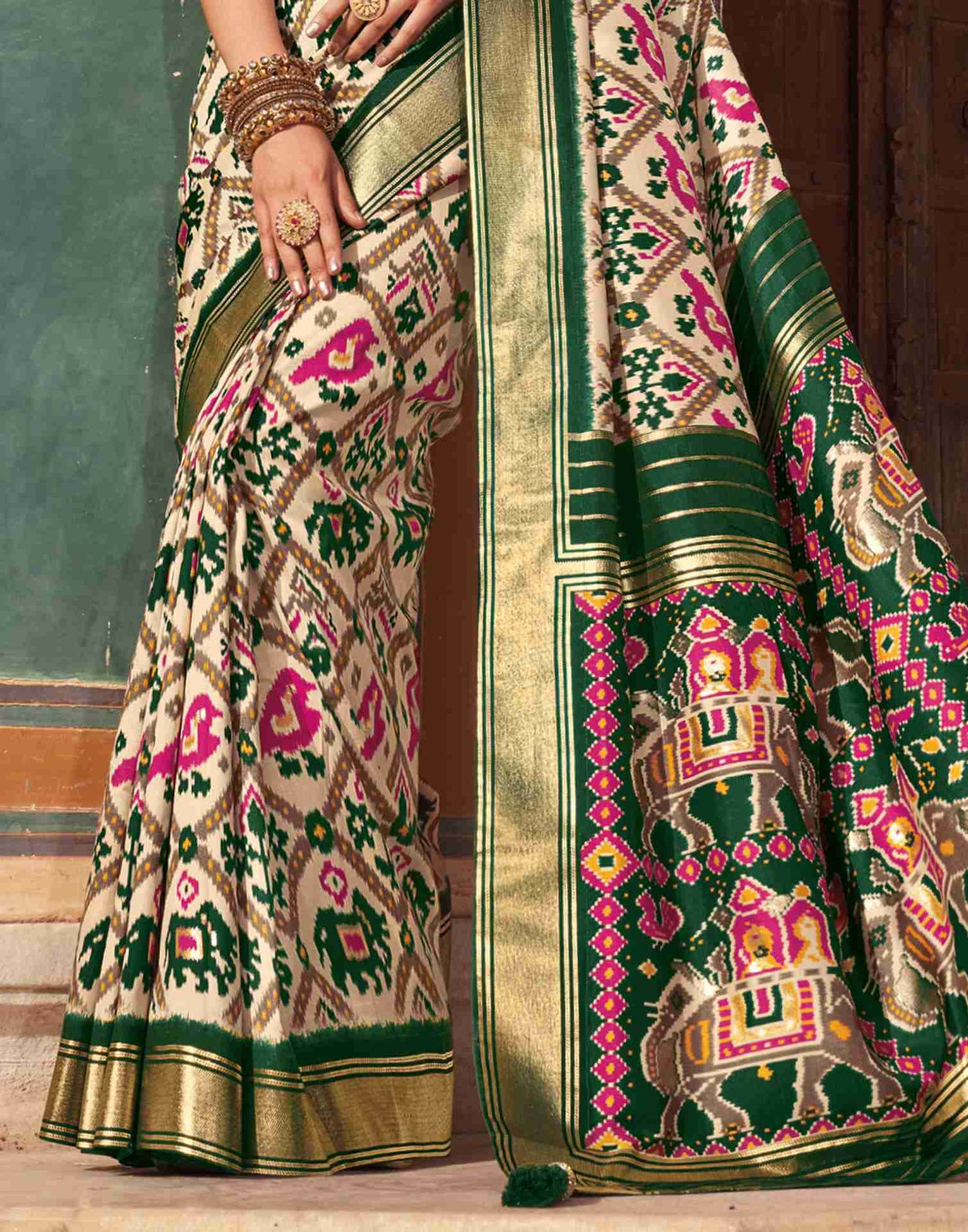 Cream Silk Printed Patola Saree