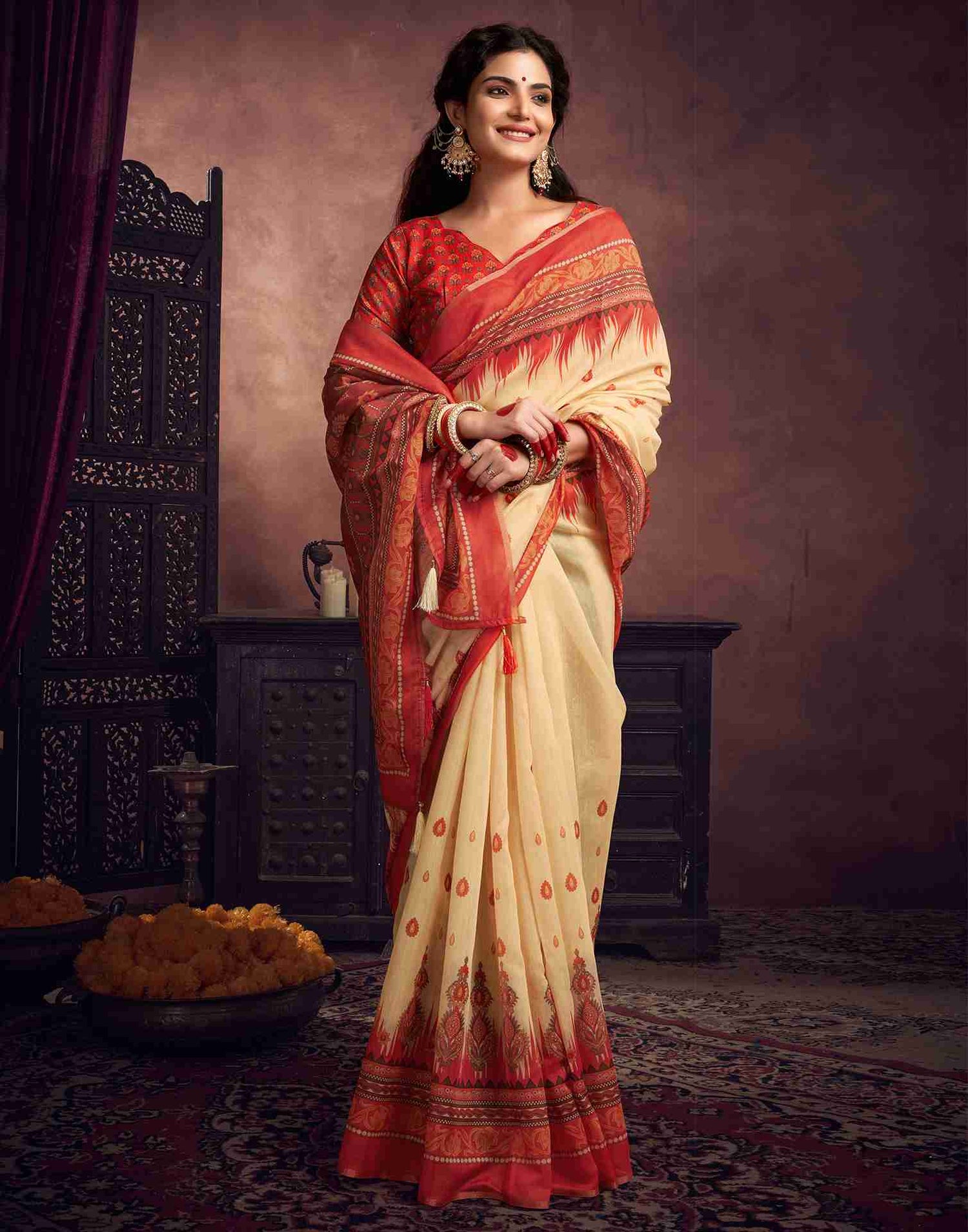 Cream Cotton Printed Saree