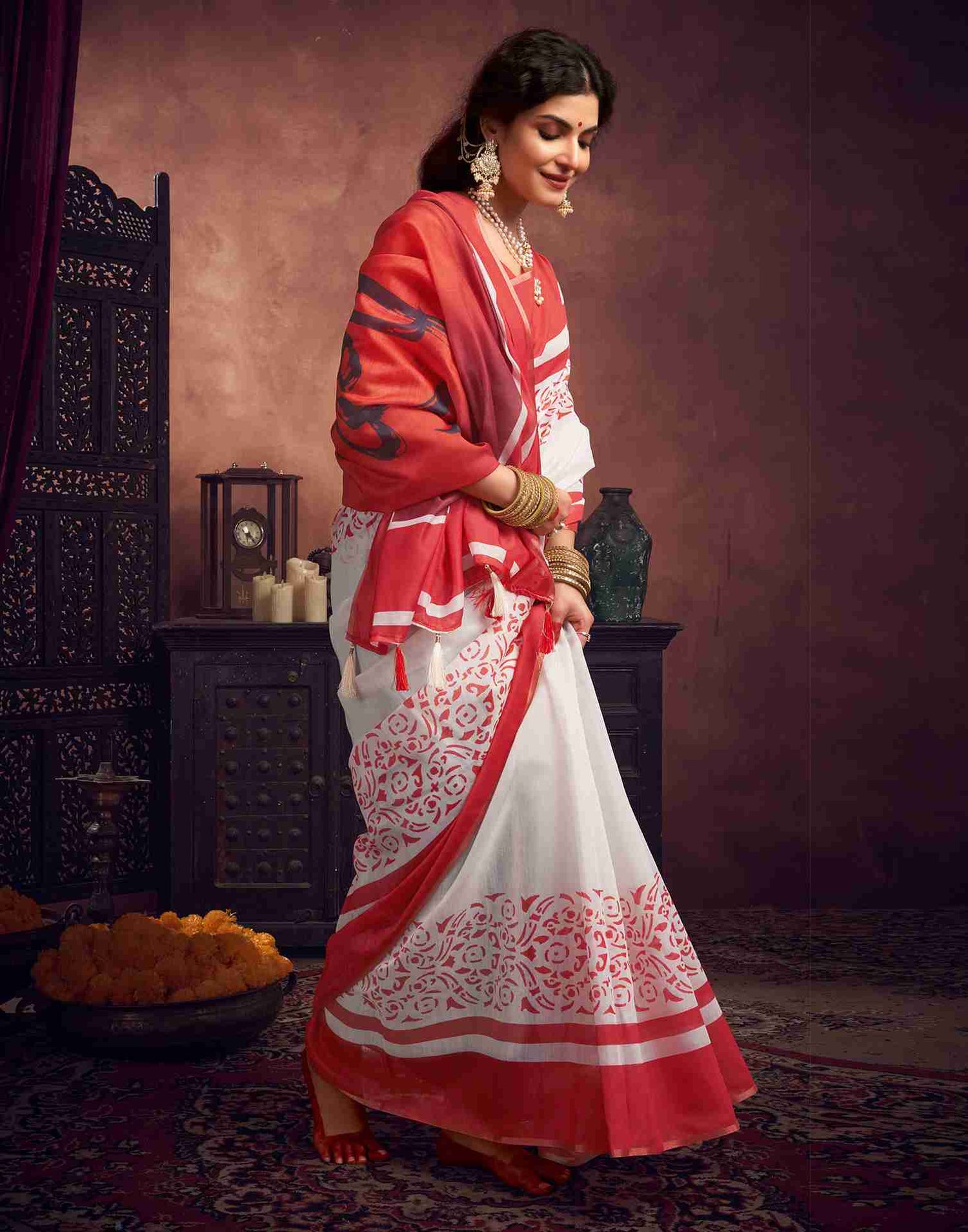 Off White Cotton Printed Saree