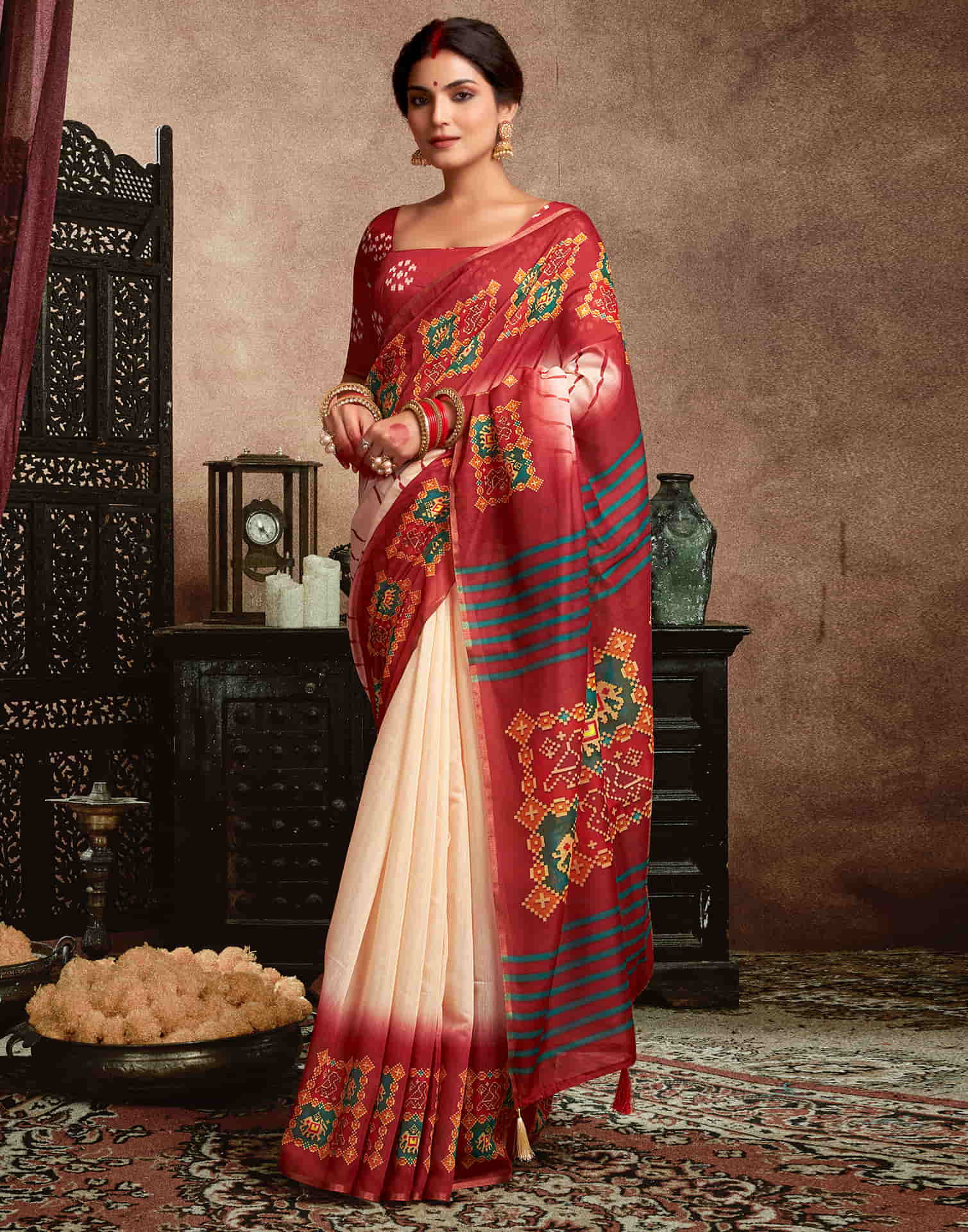 Cream Cotton Printed Saree