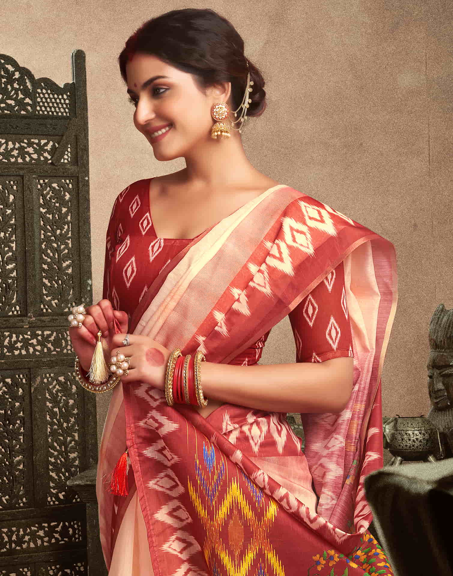 Cream Cotton Printed Saree