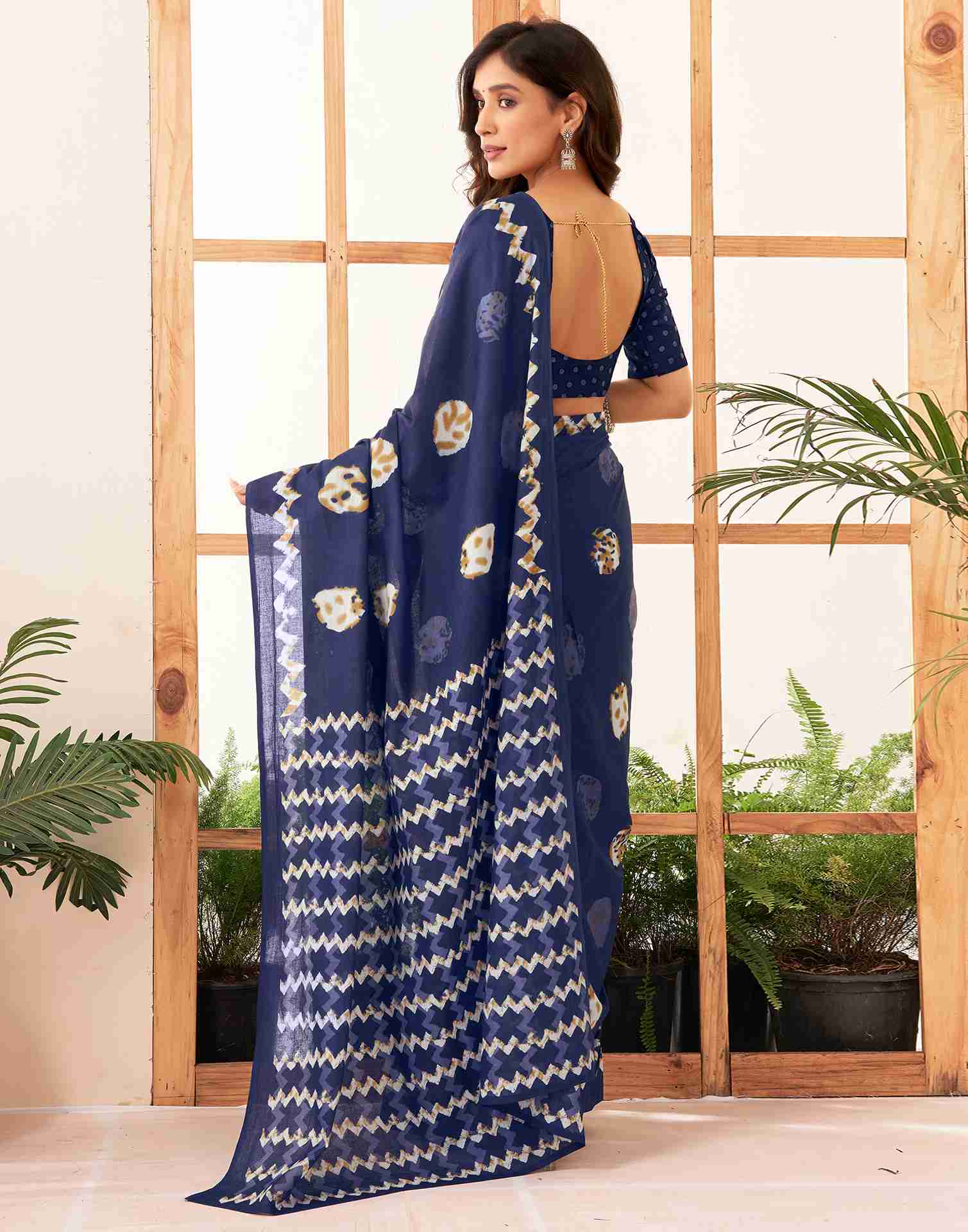 Navy Blue Cotton Printed Saree