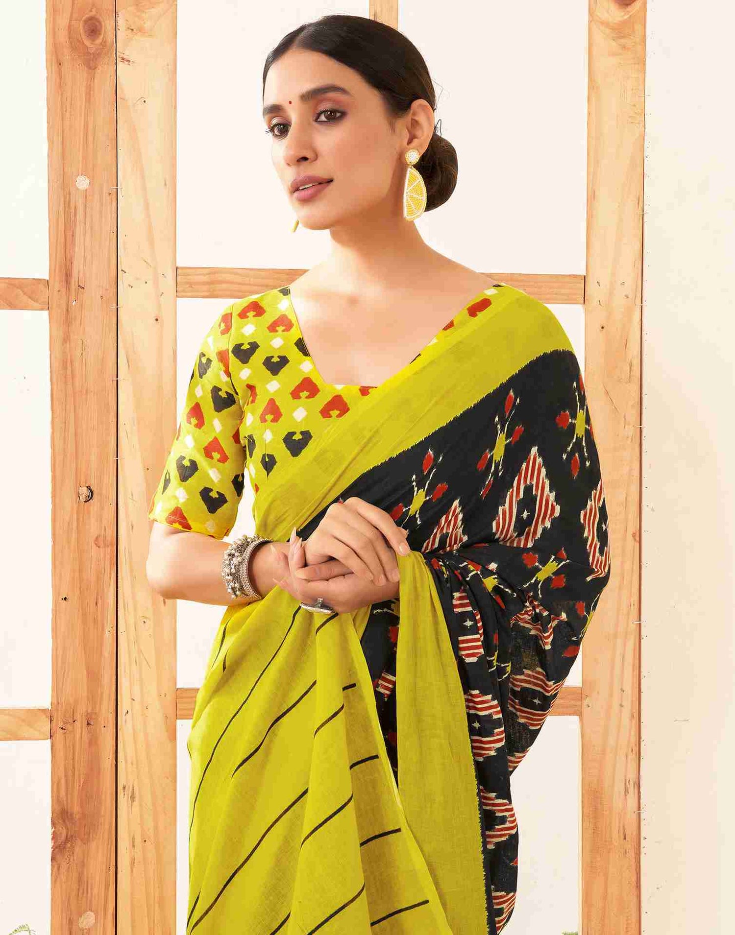 Black Cotton Printed Saree