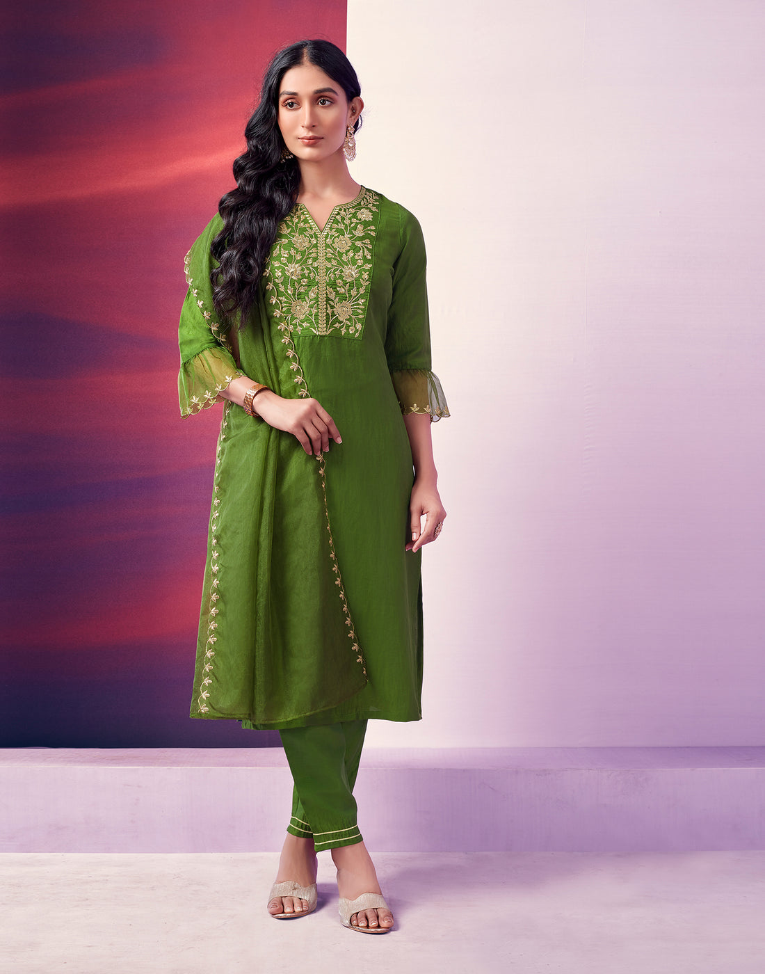 Green Embroidered Kurti With Pant And Dupatta