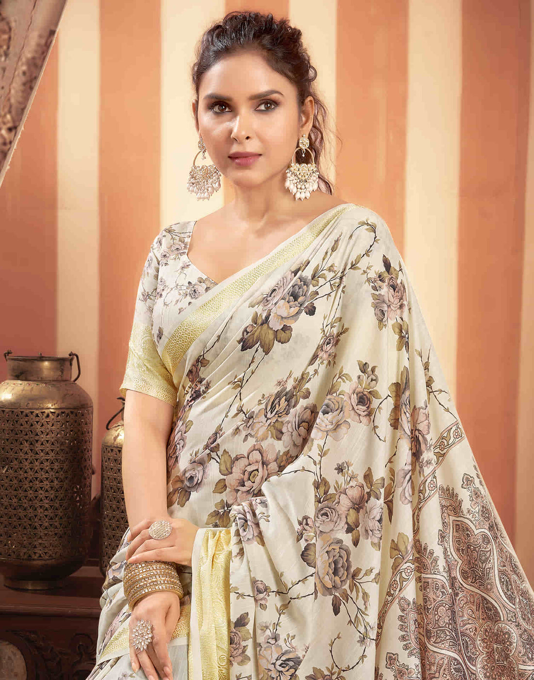 Cream Cotton Printed Saree