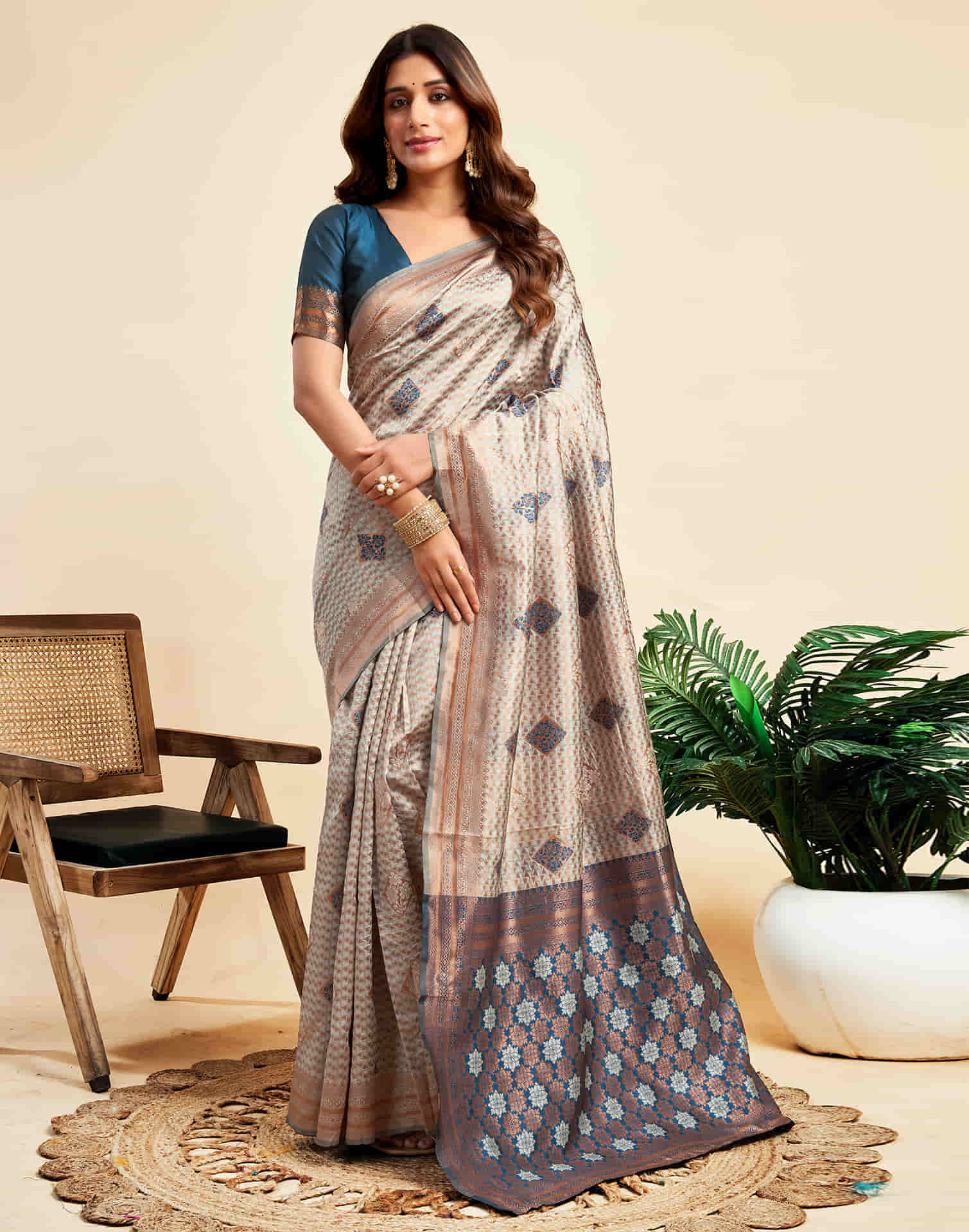 Grey Silk Woven Banarasi Saree