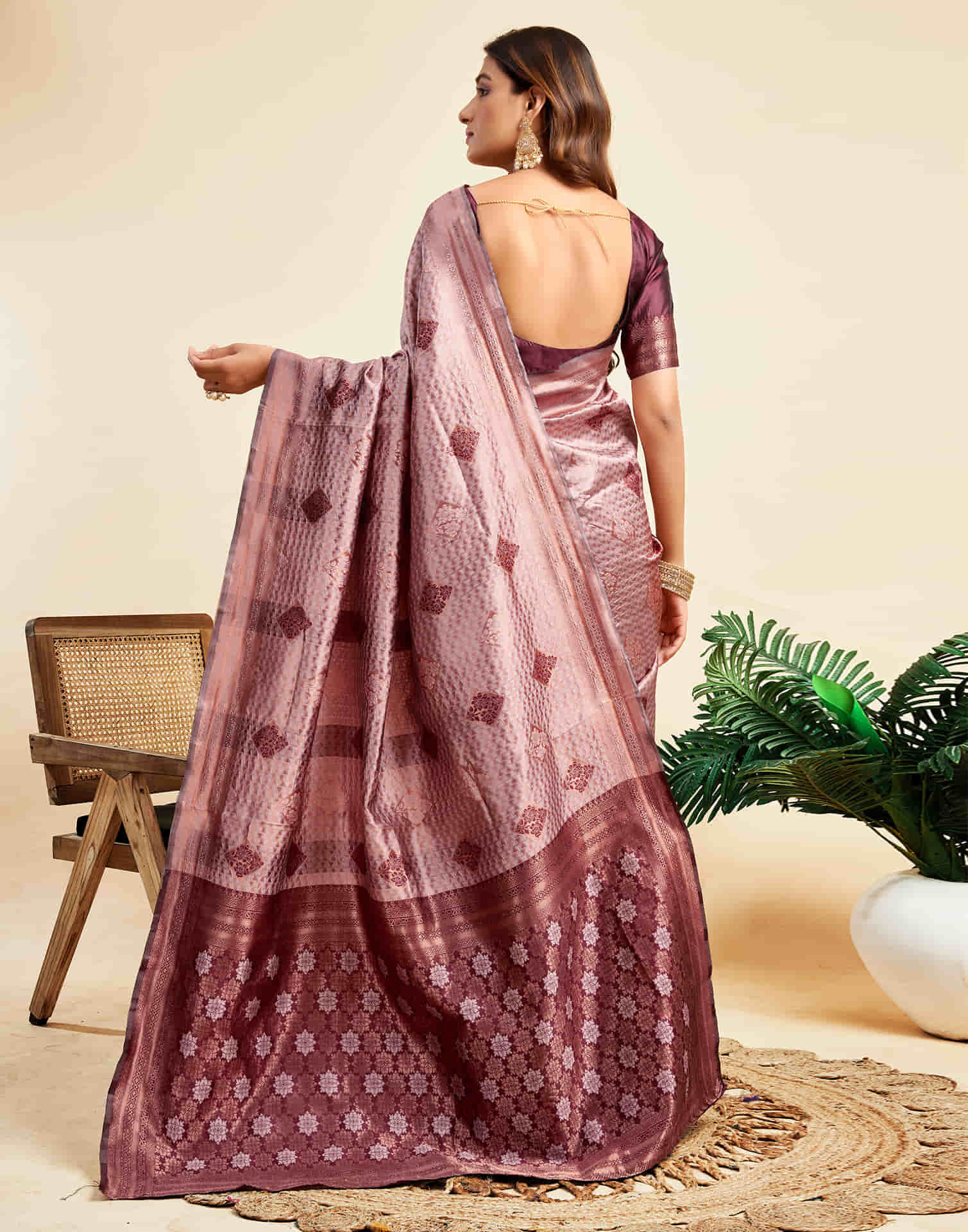 Mauve Silk Woven Banarasi Saree