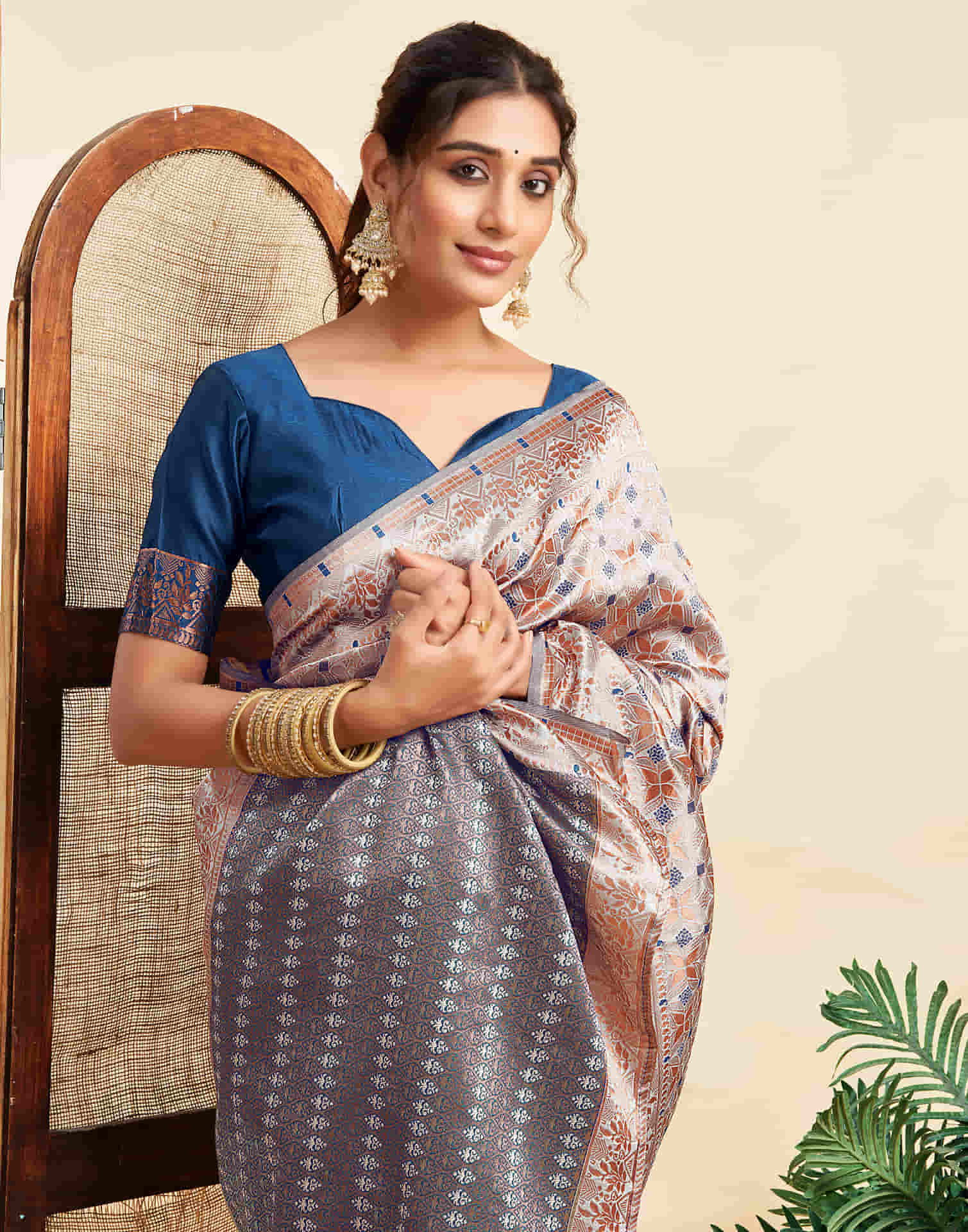 Grey Silk Woven Saree