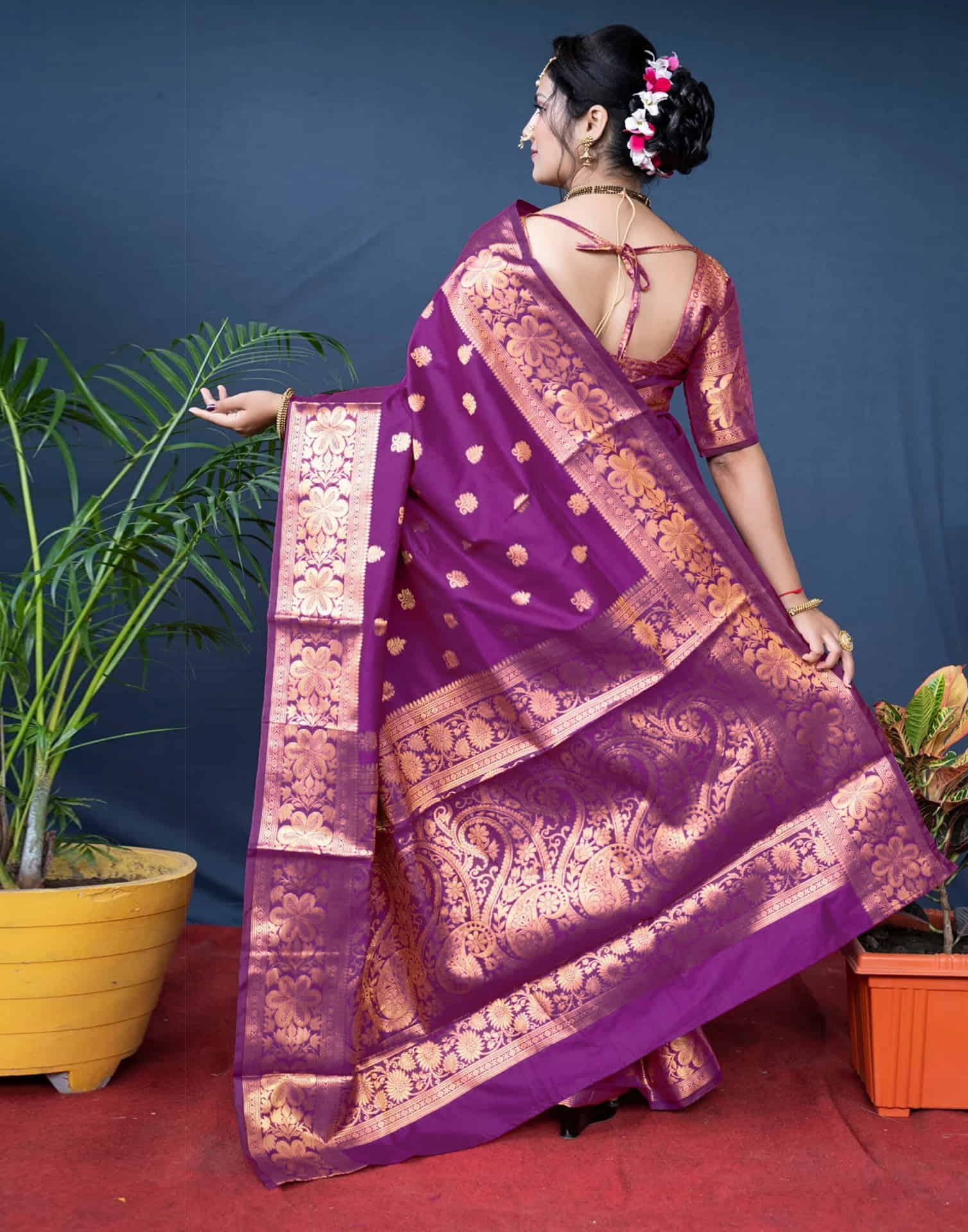 Magenta Silk Woven Kanjivaram Saree