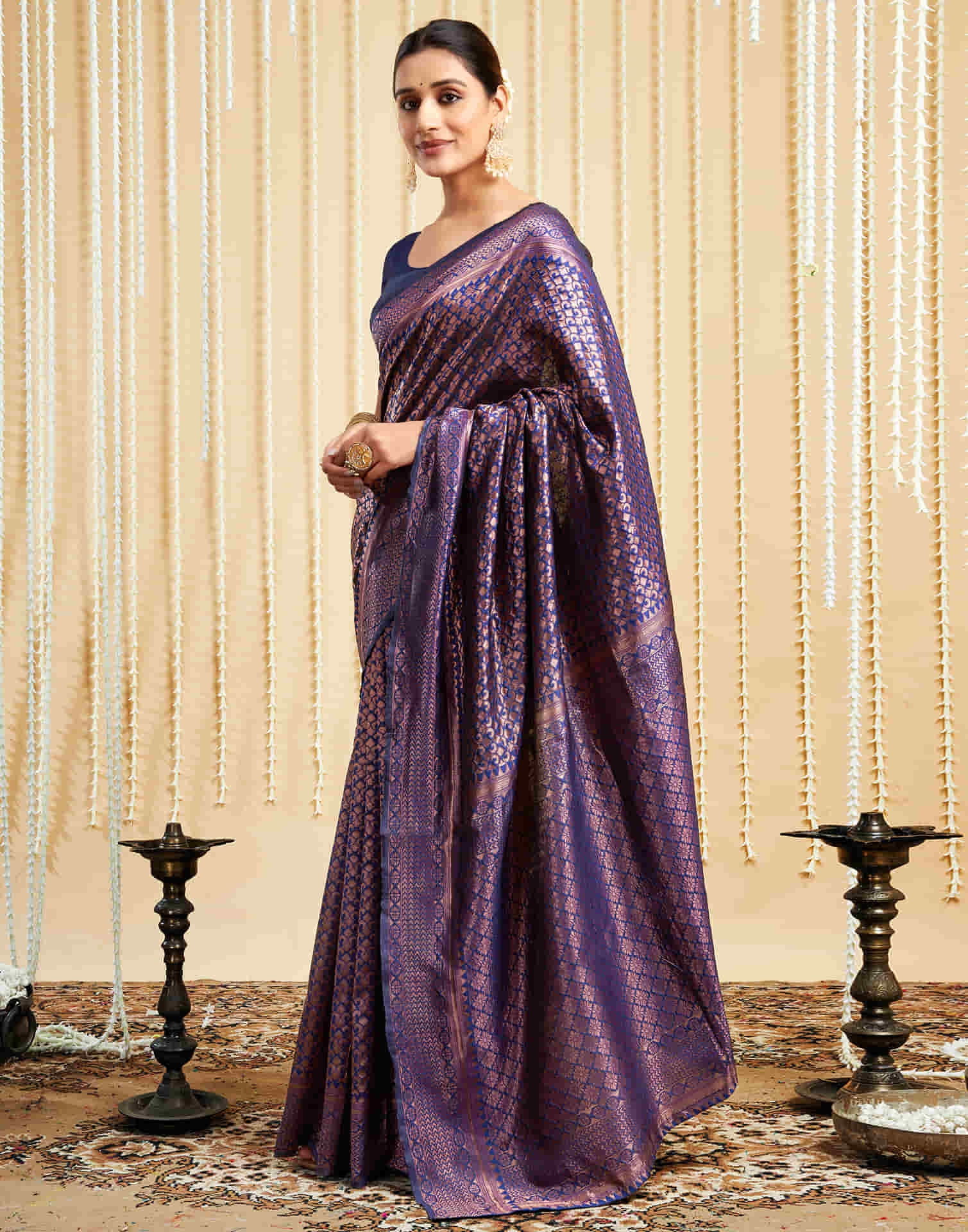 Navy Blue Silk Woven Kanjivaram Saree