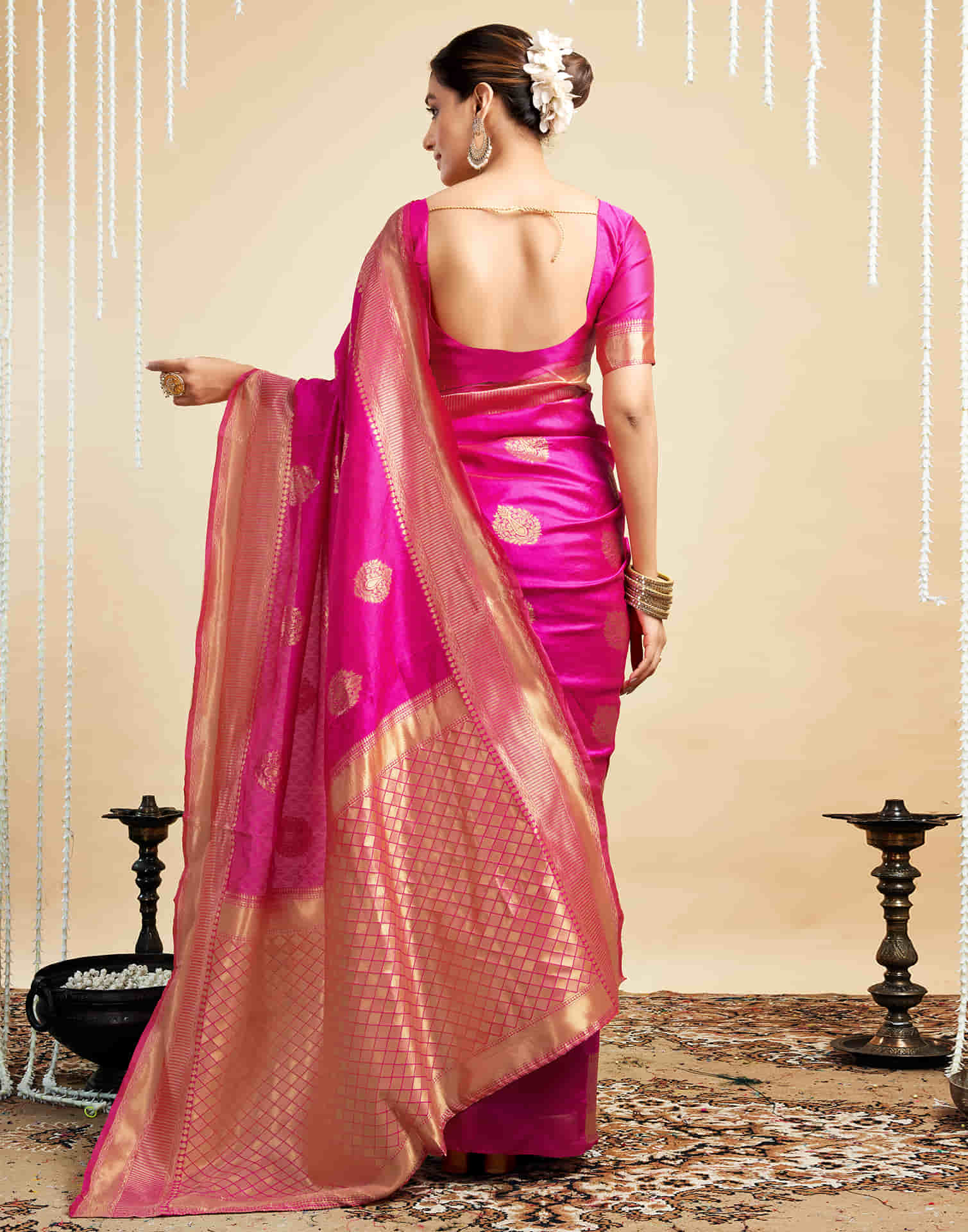 Pink Silk Woven Banarasi Saree