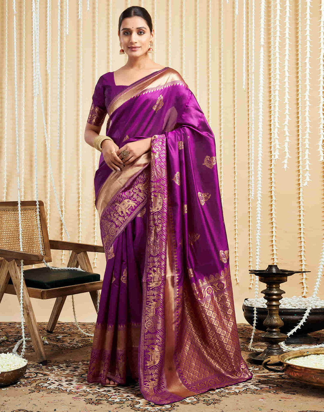 Magenta Silk Woven Kanjivaram Saree