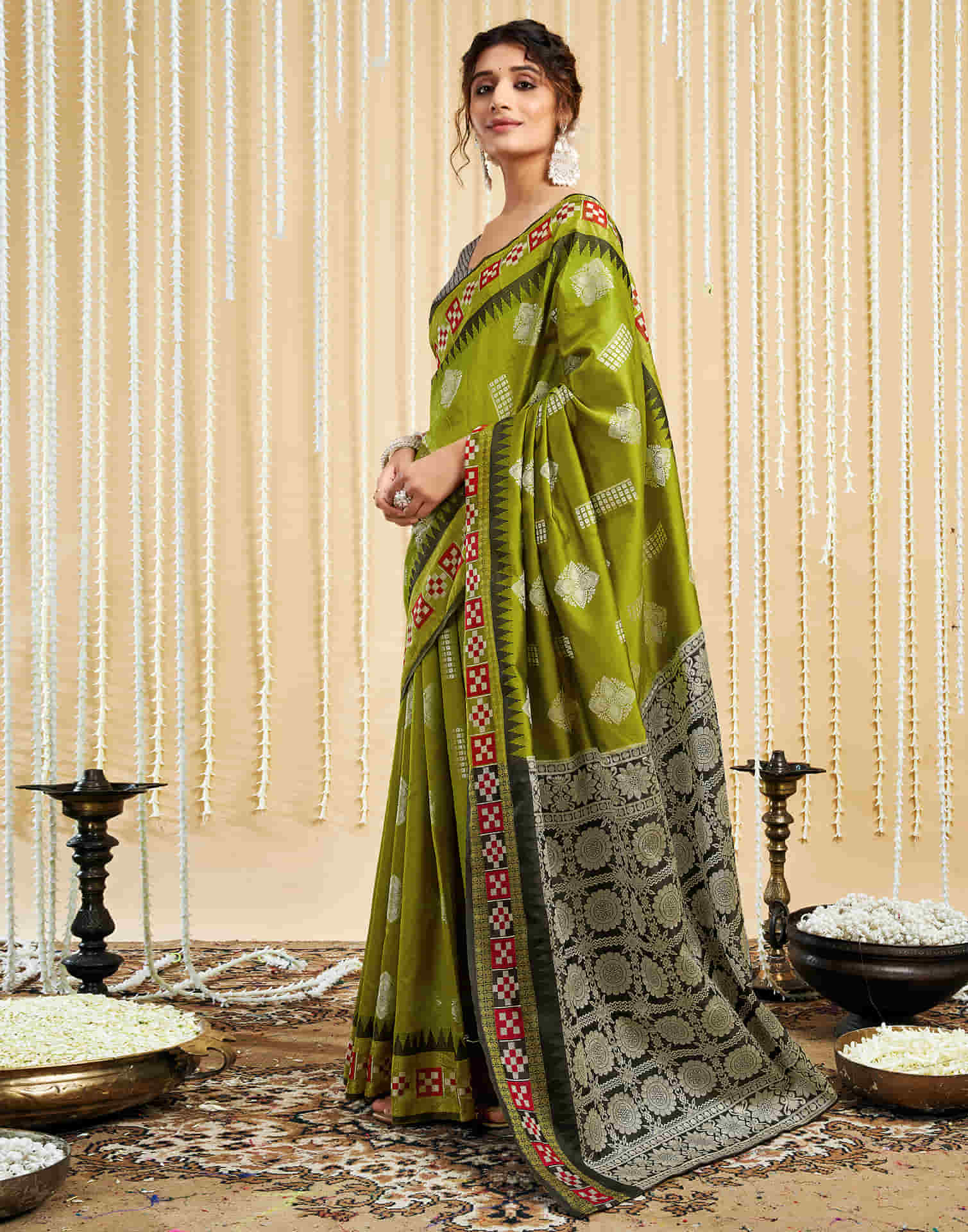 Olive Green Silk Woven Handloom Saree