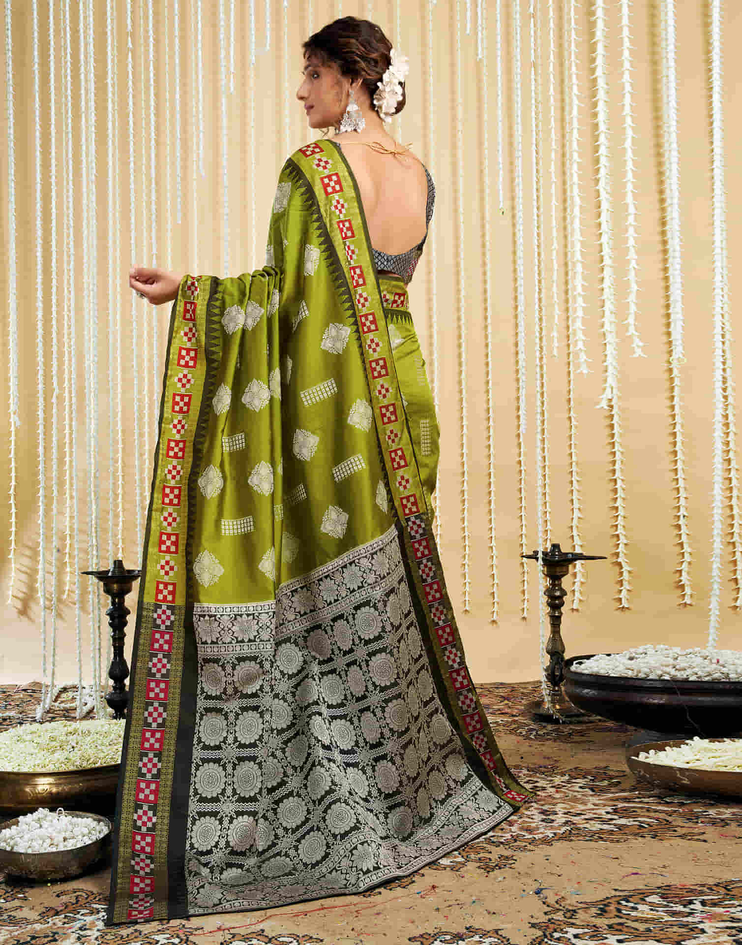 Olive Green Silk Woven Handloom Saree