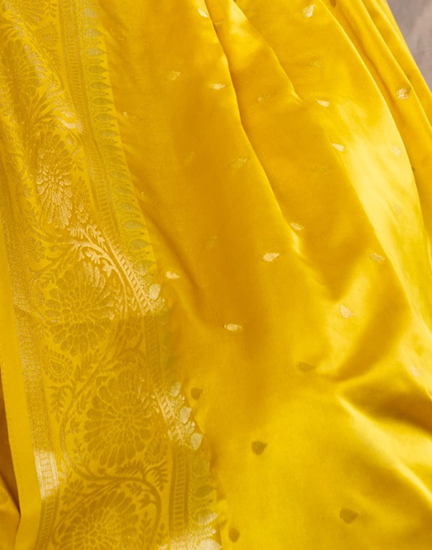 Yellow Silk Woven Banarasi Saree