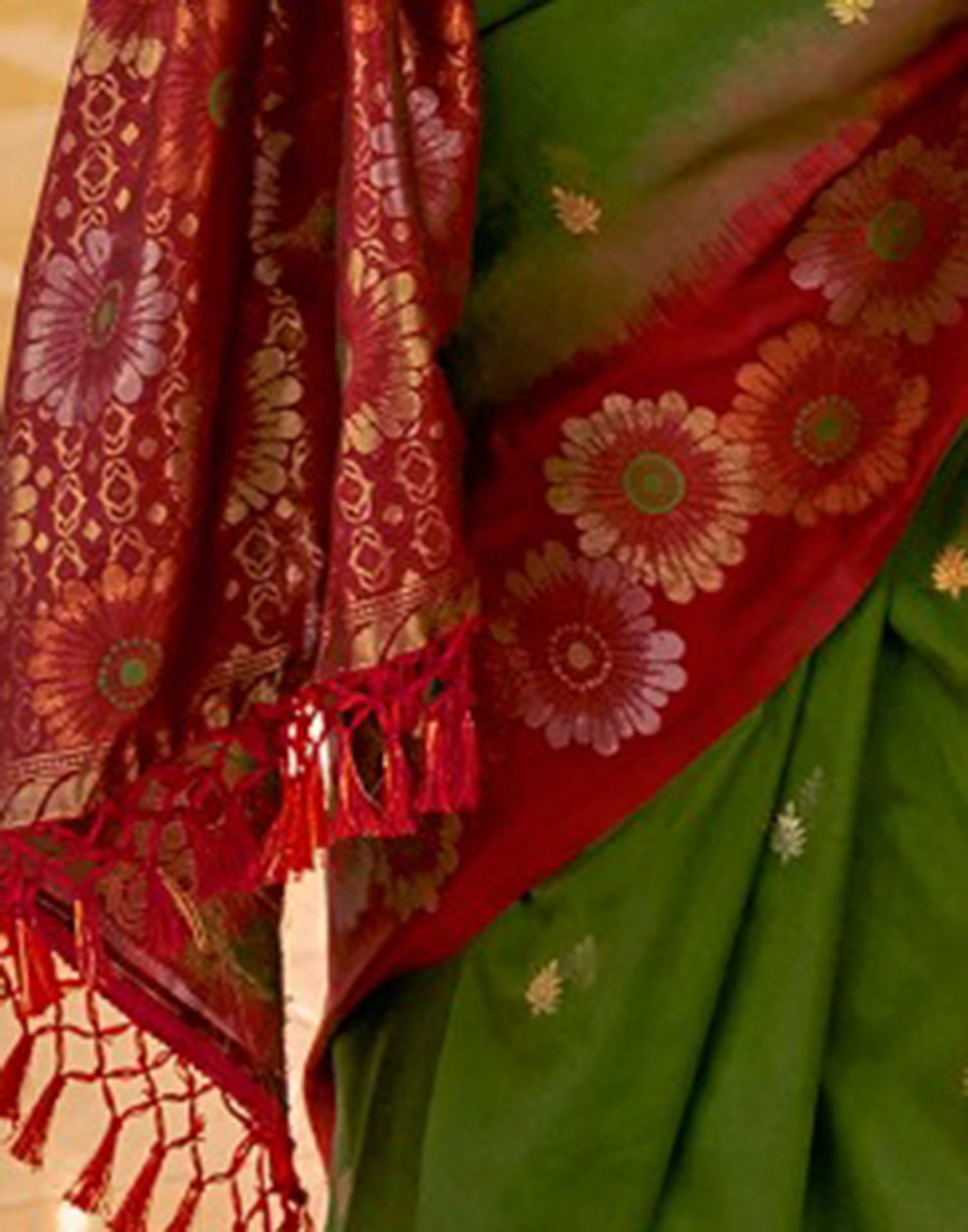 Dark Green Silk Woven Banarasi Saree