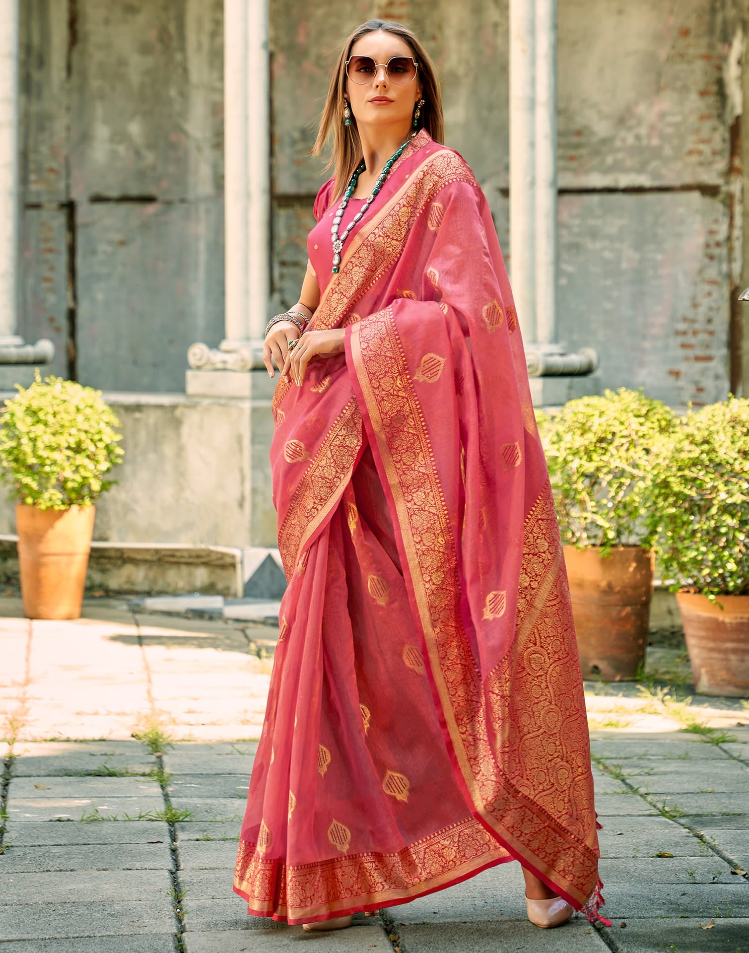 Pink Silk Woven Banarasi Saree