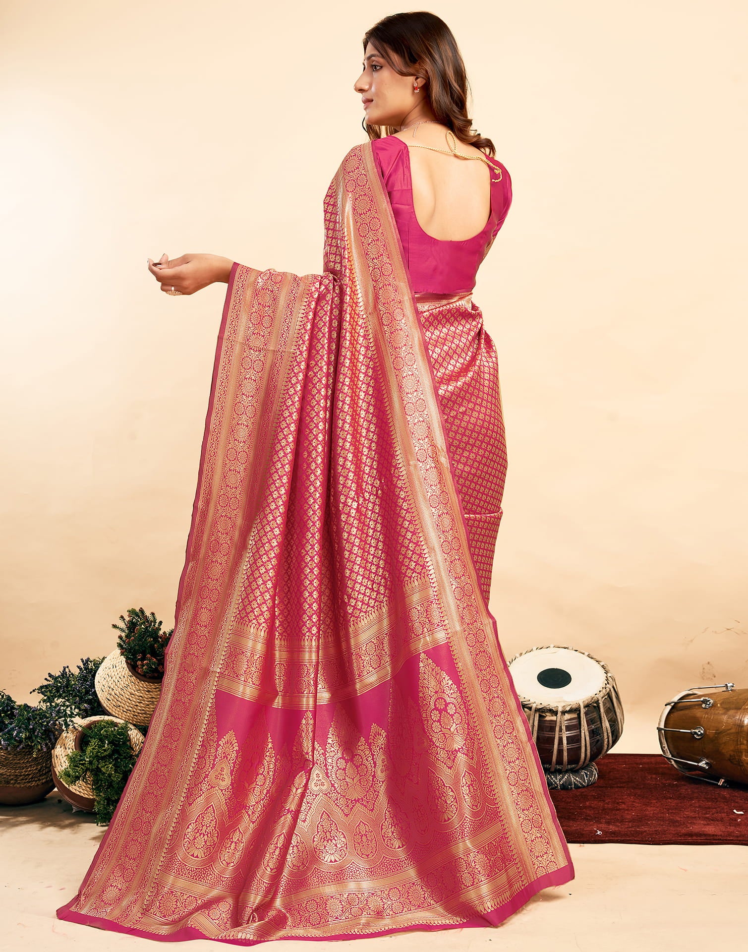 Pink Silk Woven Banarasi Saree