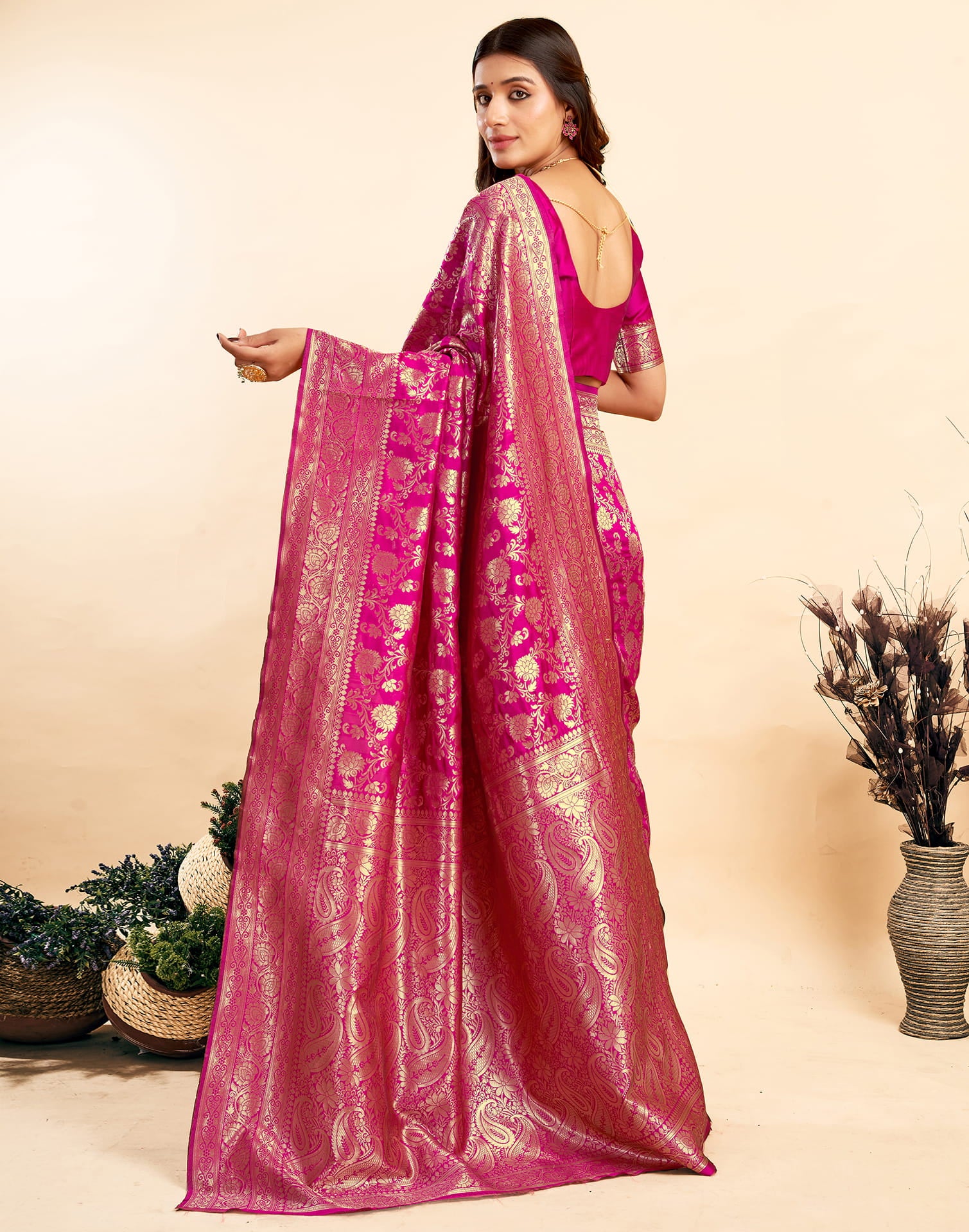 Rani Pink Silk Woven Banarasi Saree