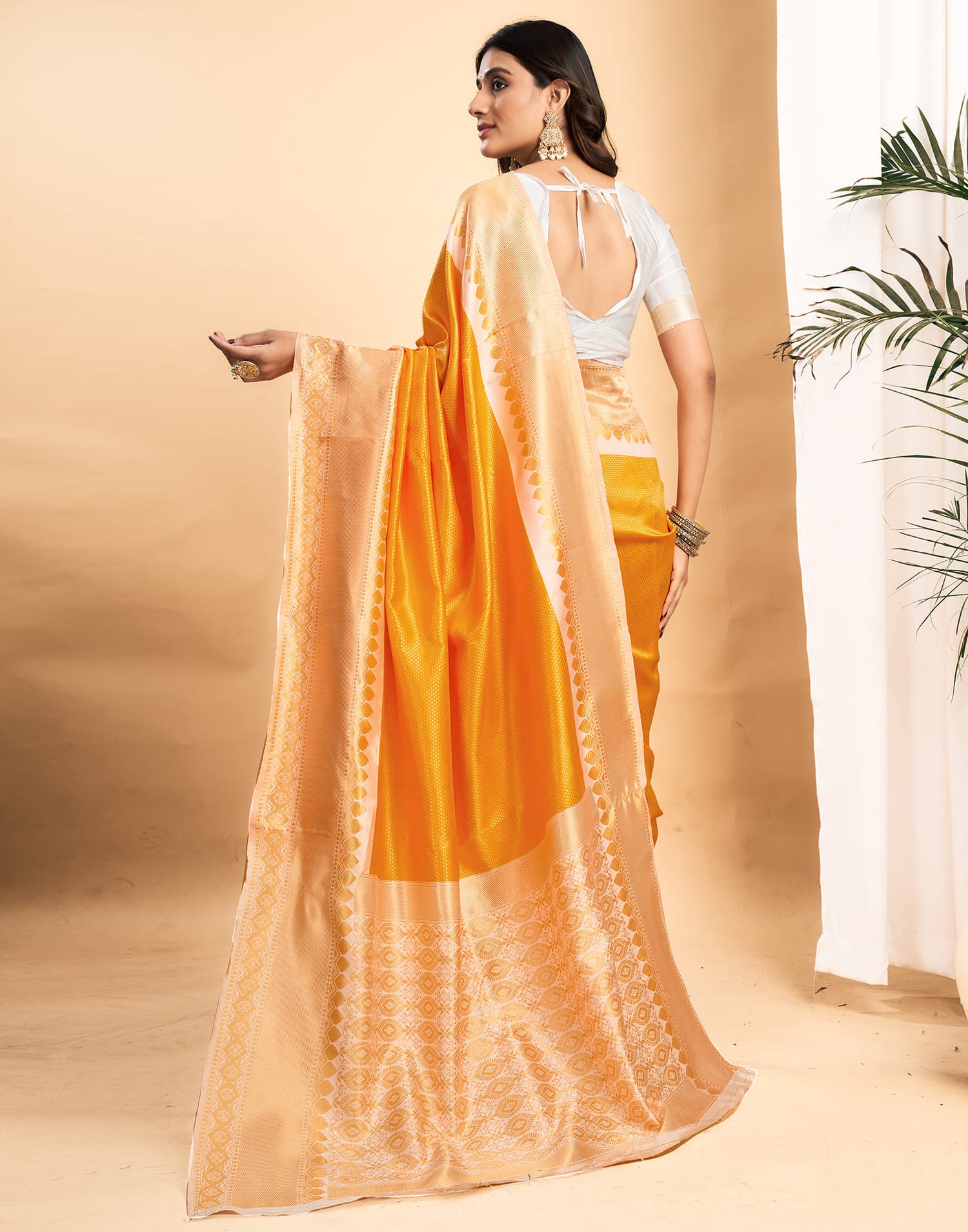 Yellow Silk Woven Kanjivaram Saree