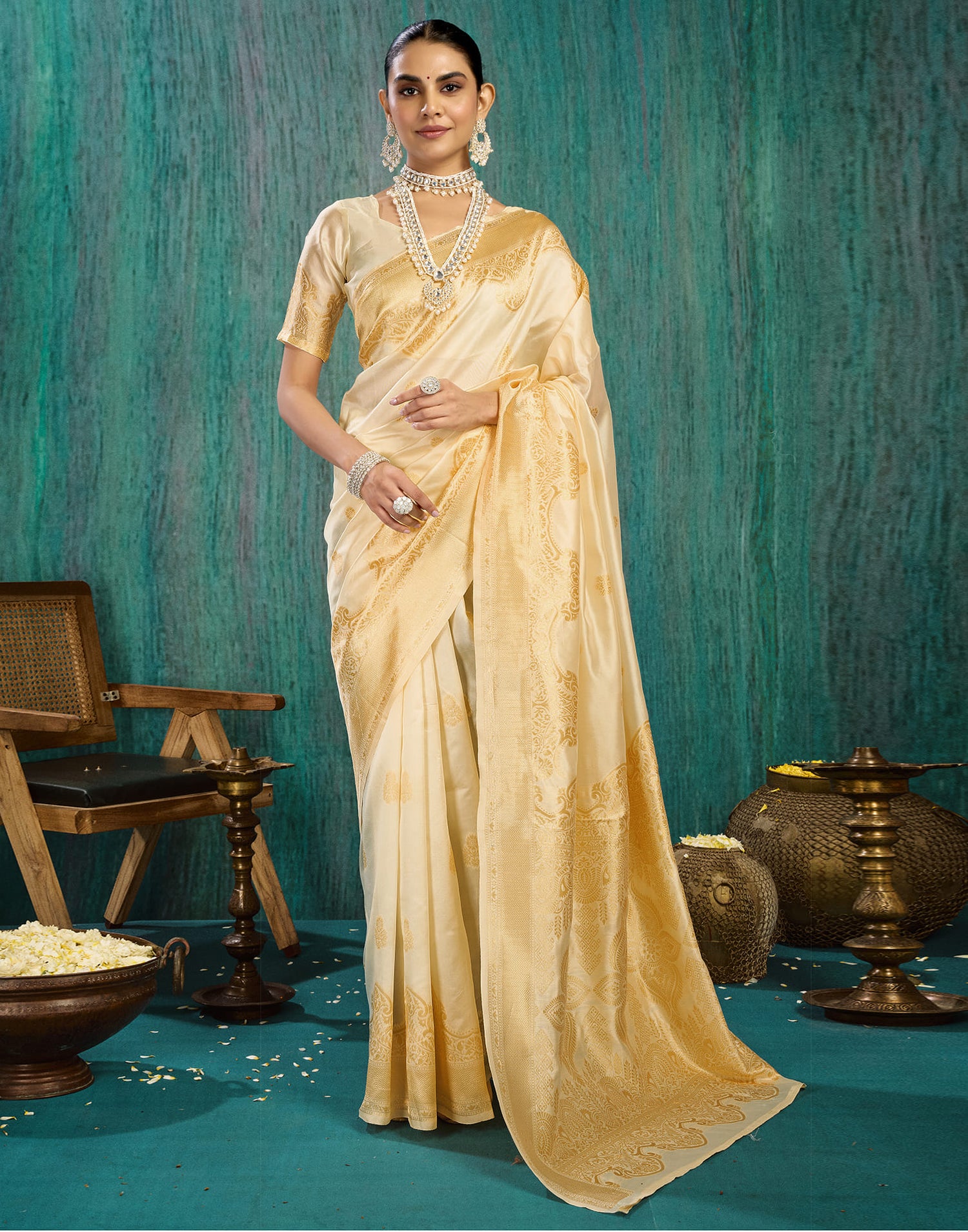 Cream Silk Blend Woven Kanjivaram Saree