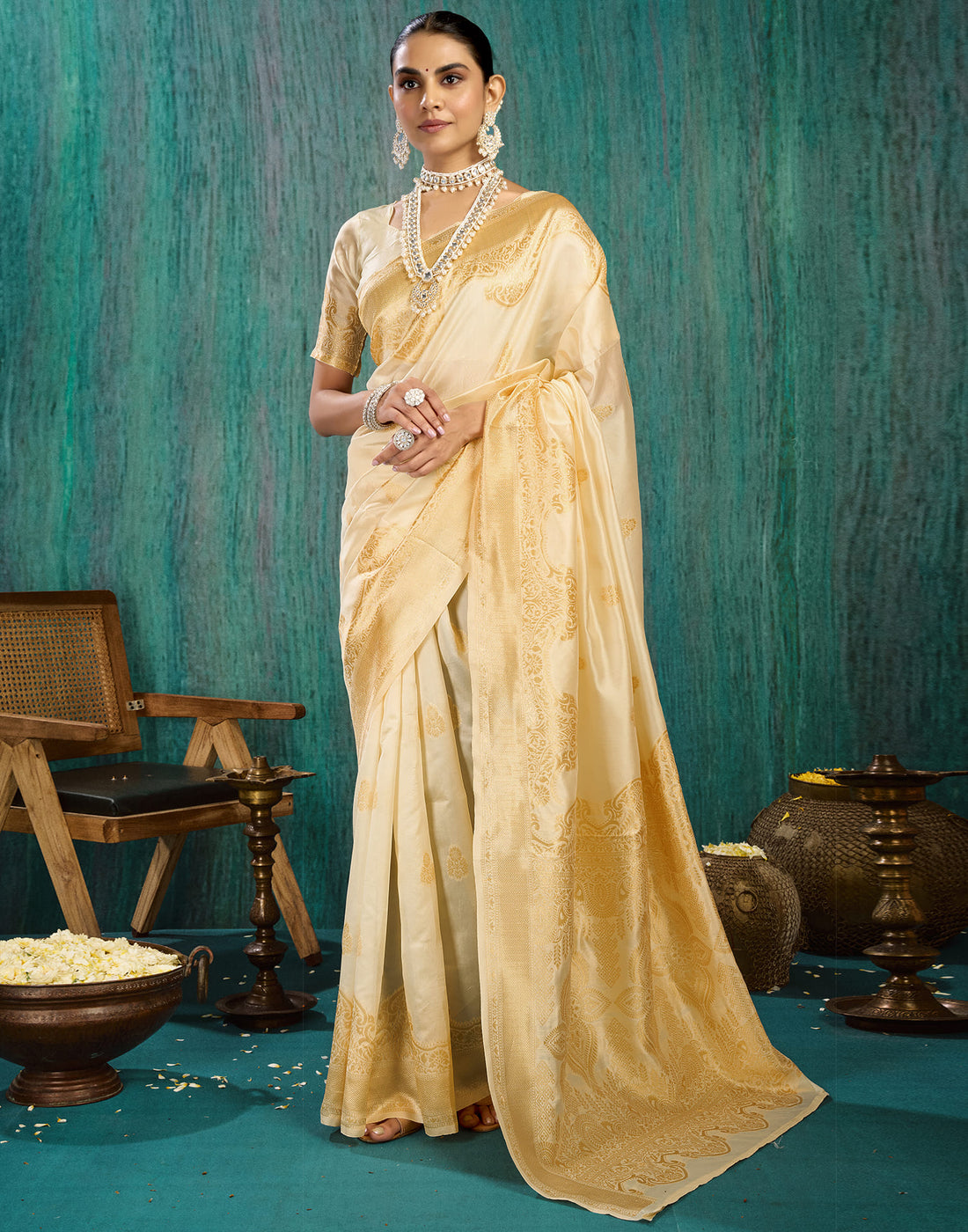 Cream Silk Blend Woven Kanjivaram Saree