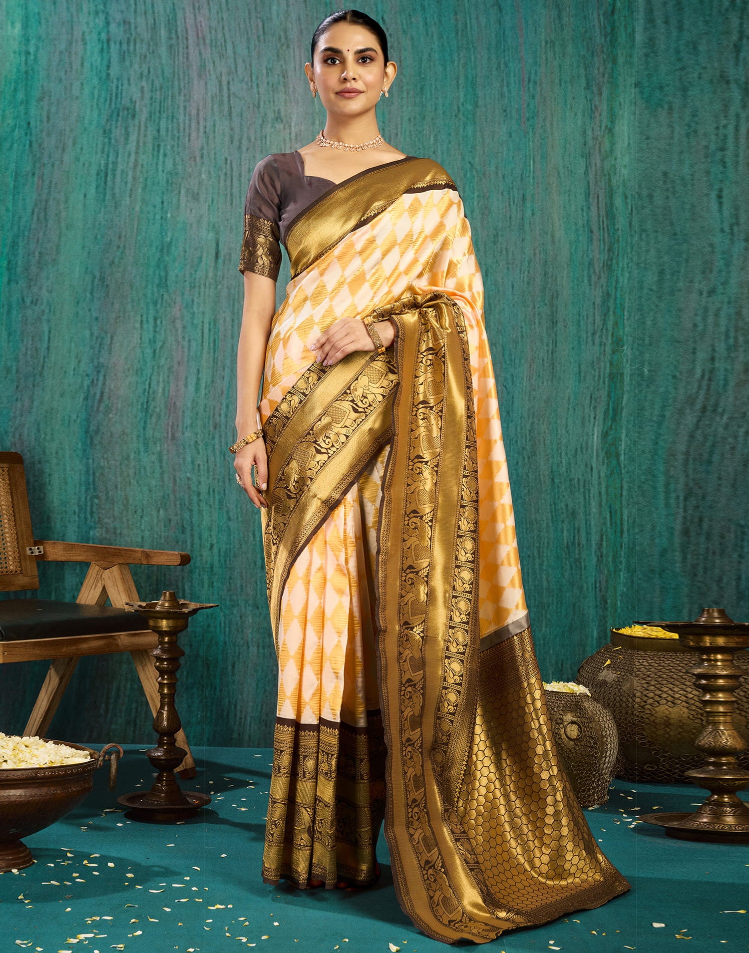 Beige Silk Blend Woven Kanjivaram Saree