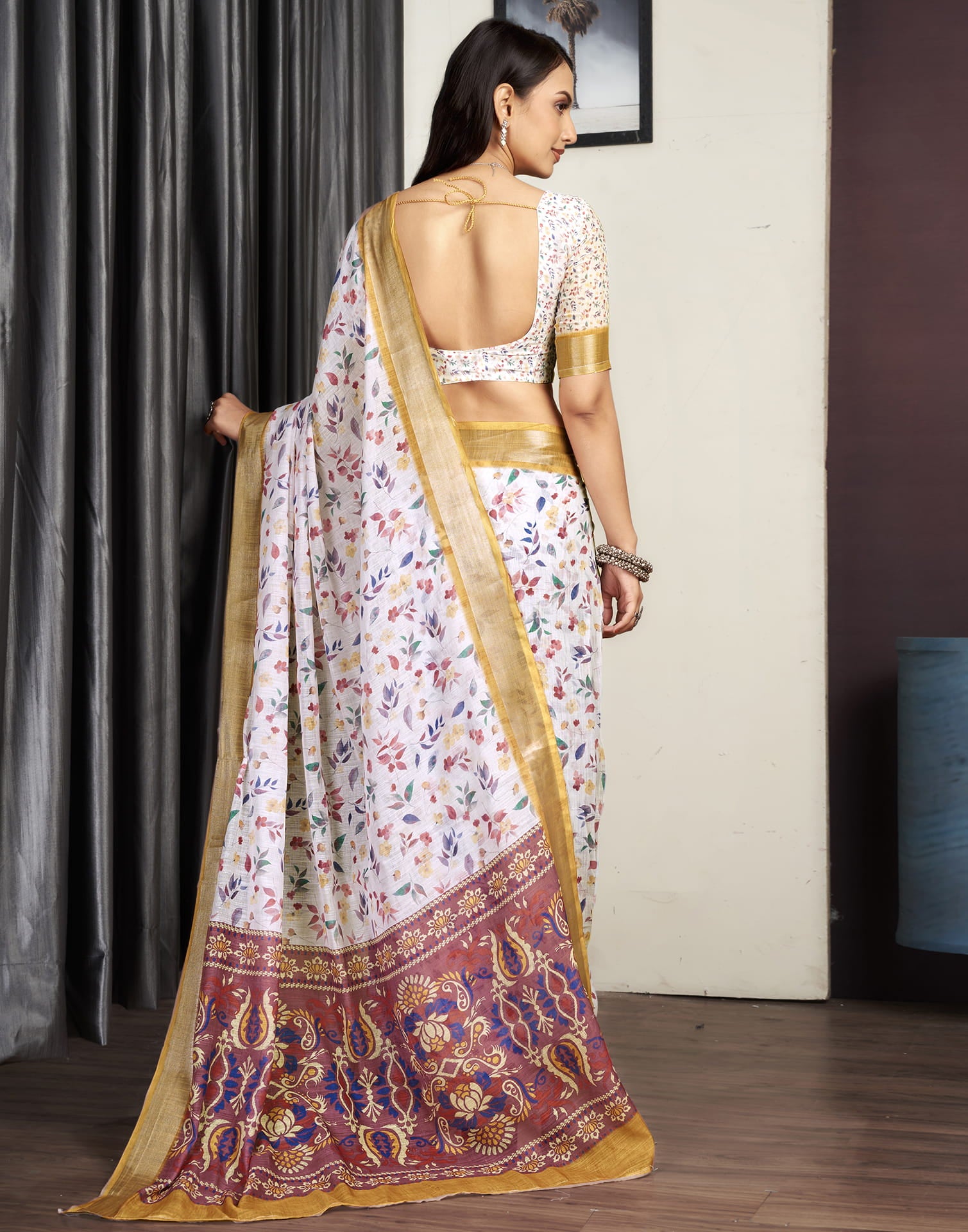 Chestnut Brown Cotton Printed Saree