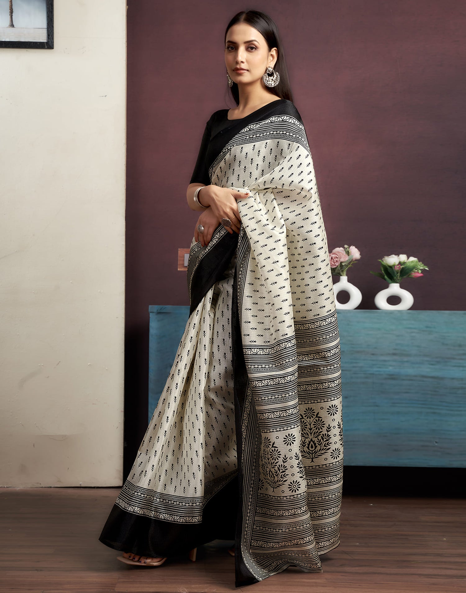 White Cotton Blend Printed Saree