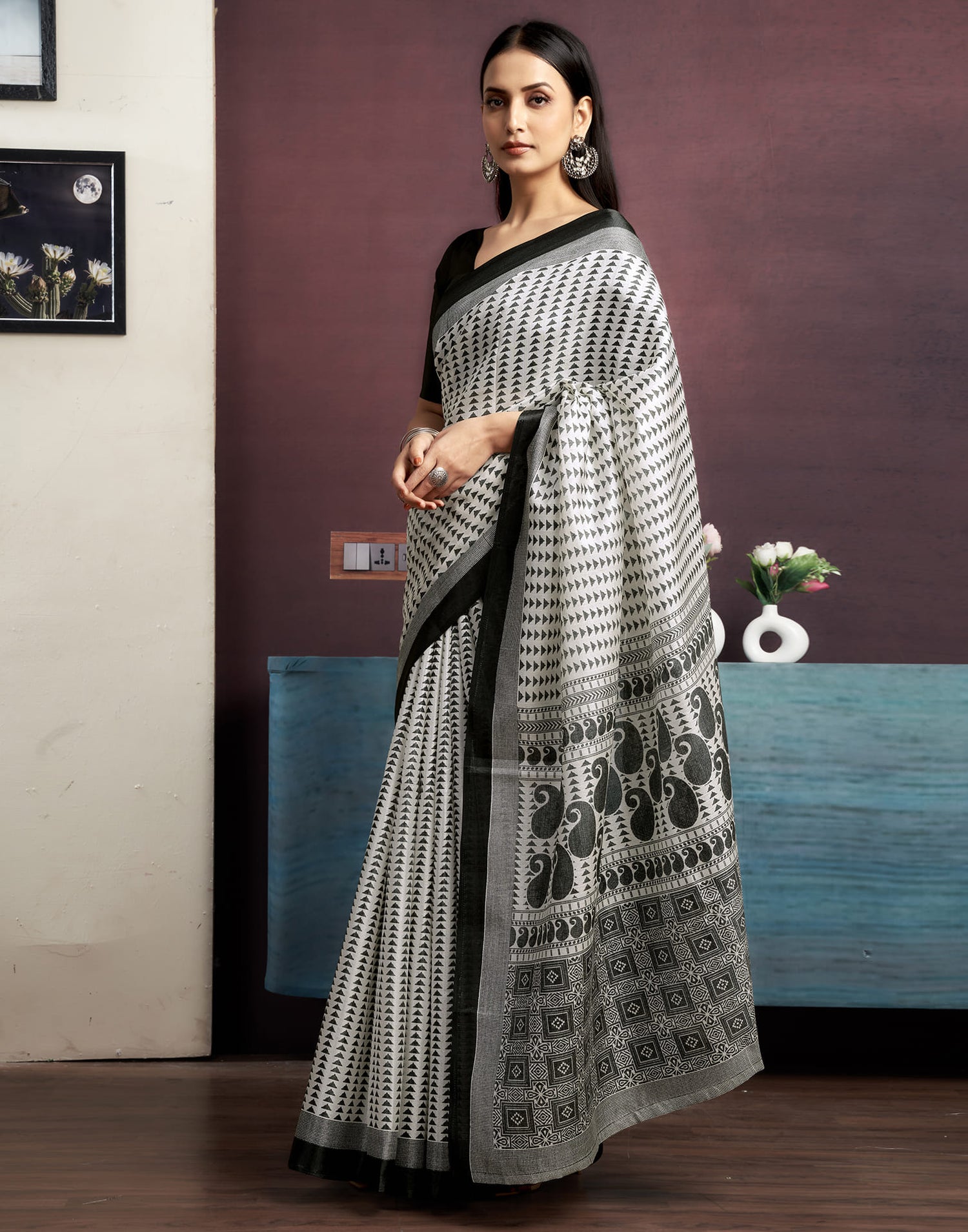 White Cotton Blend Printed Saree