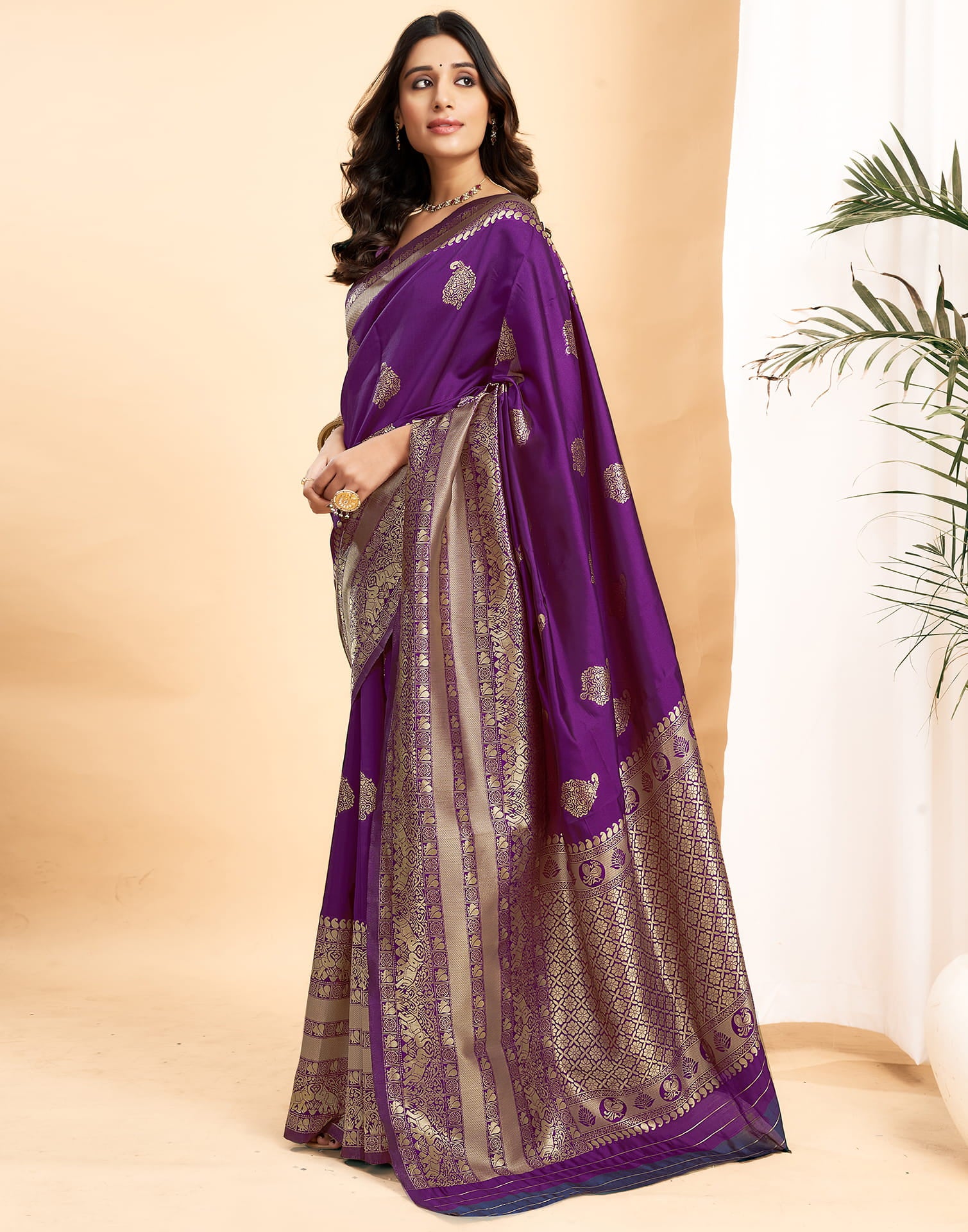 Purple Silk Blend Woven Kanjivaram Saree