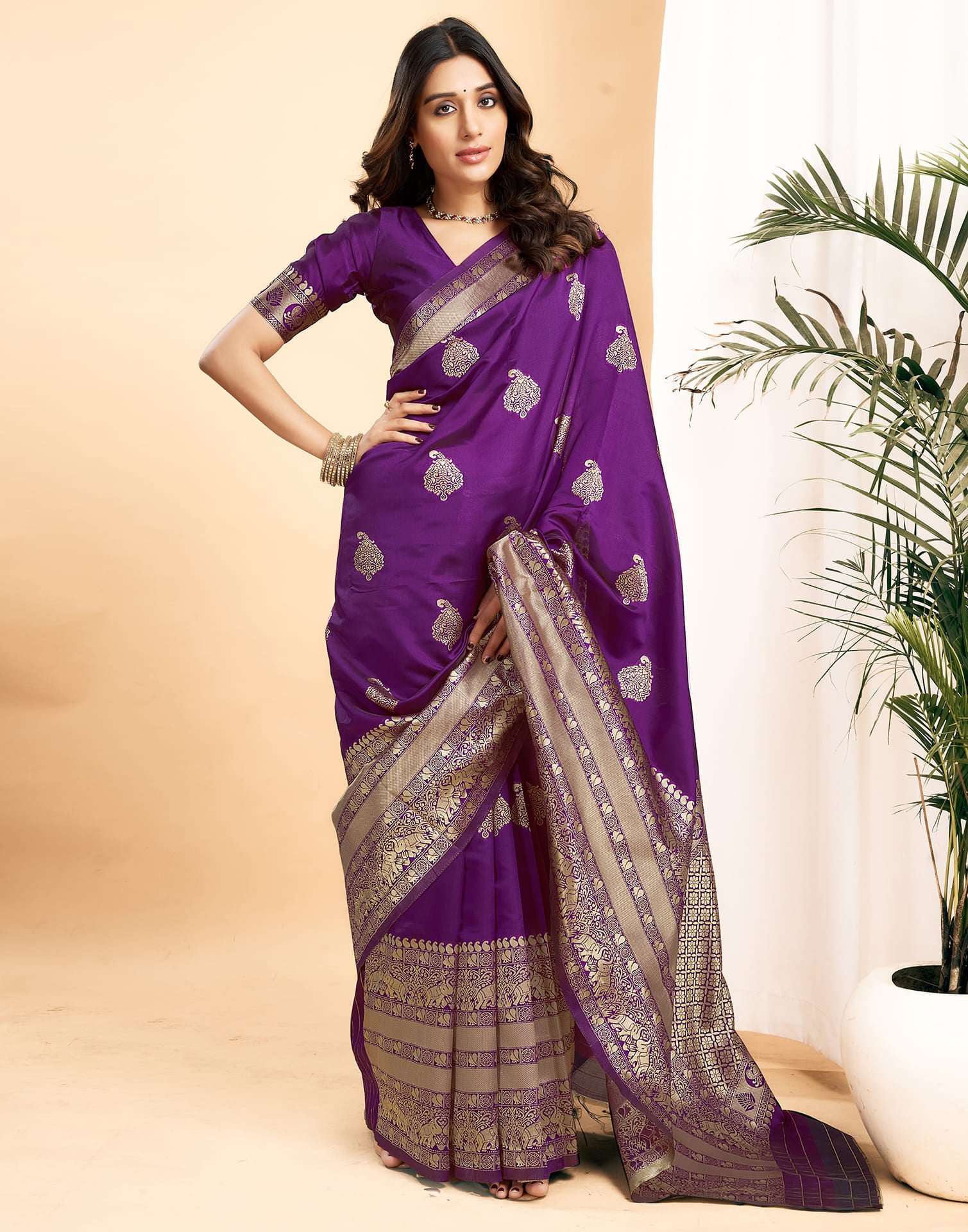 Purple Silk Blend Woven Kanjivaram Saree