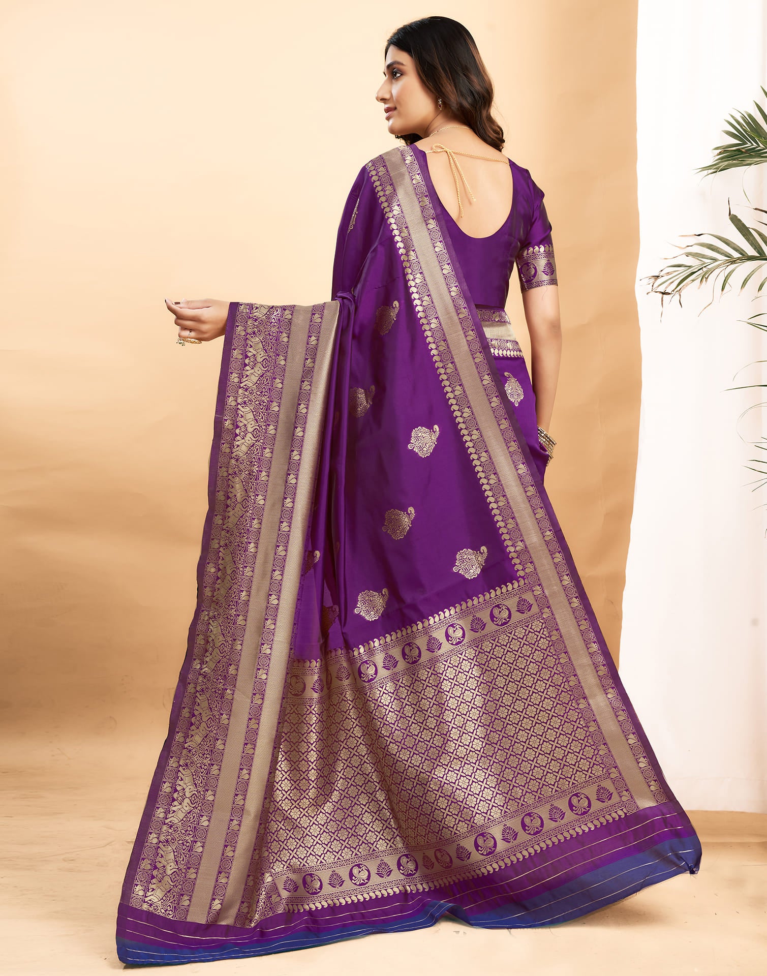 Purple Silk Blend Woven Kanjivaram Saree