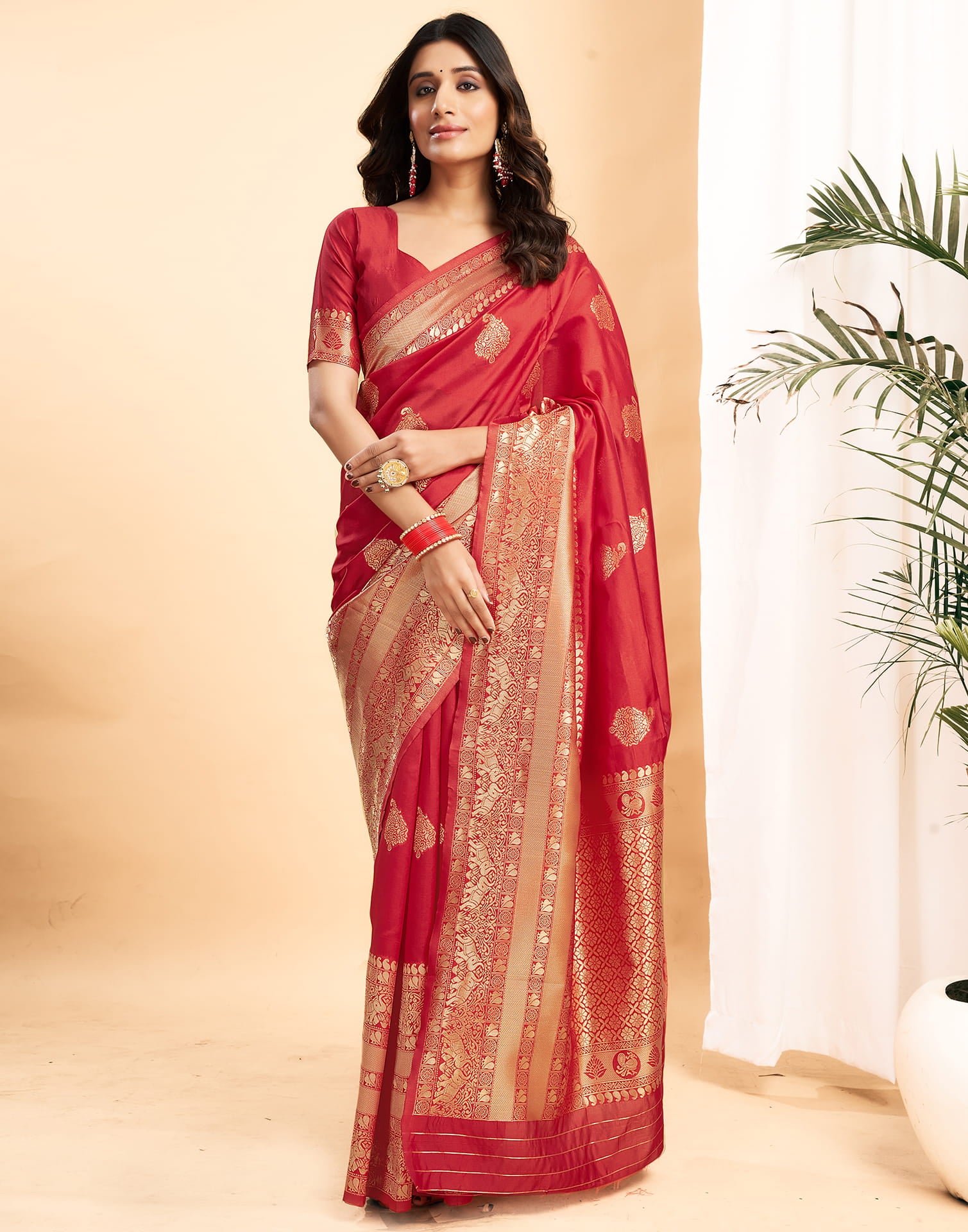 Red Silk Blend Woven Kanjivaram Saree