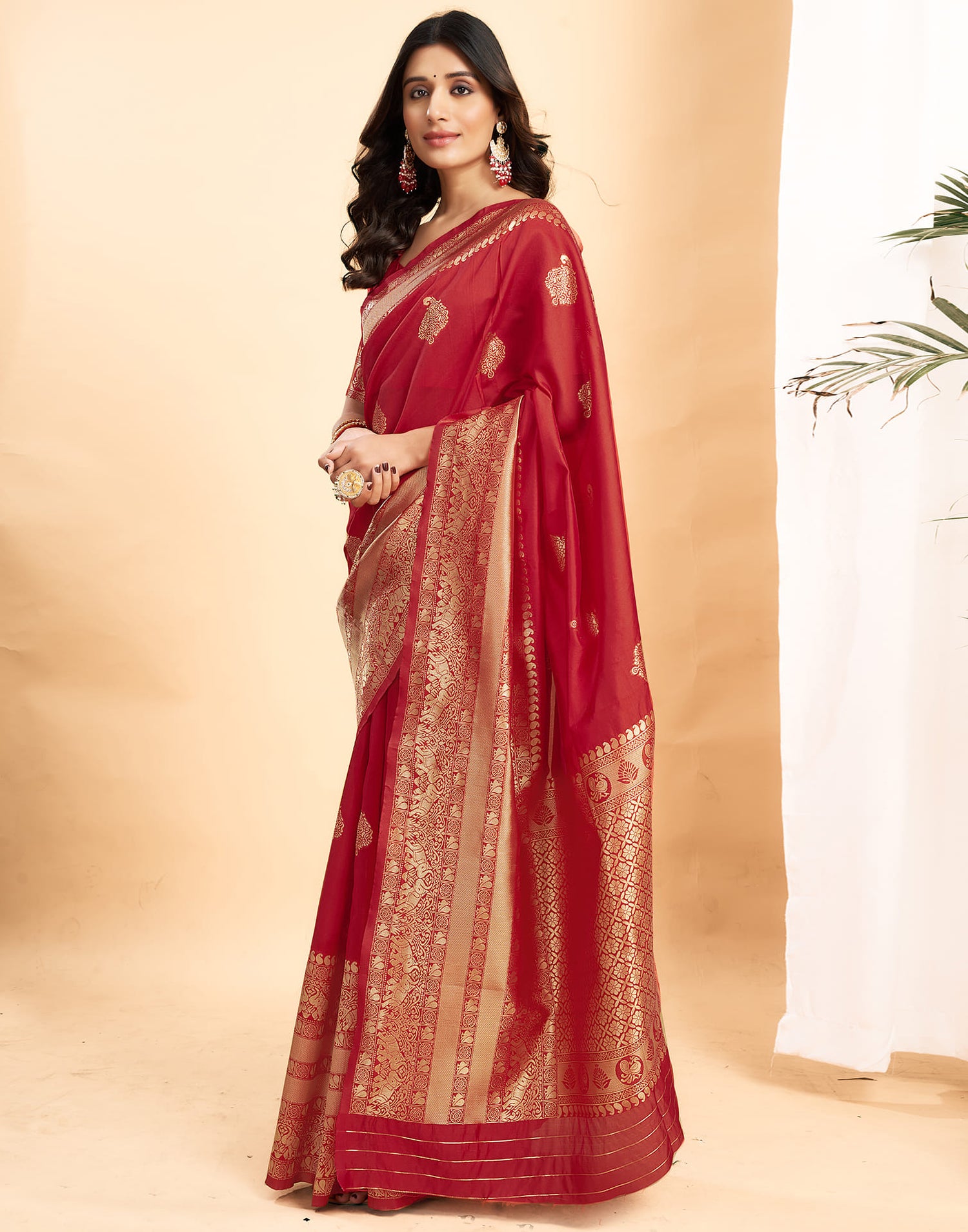 Red Silk Blend Woven Kanjivaram Saree