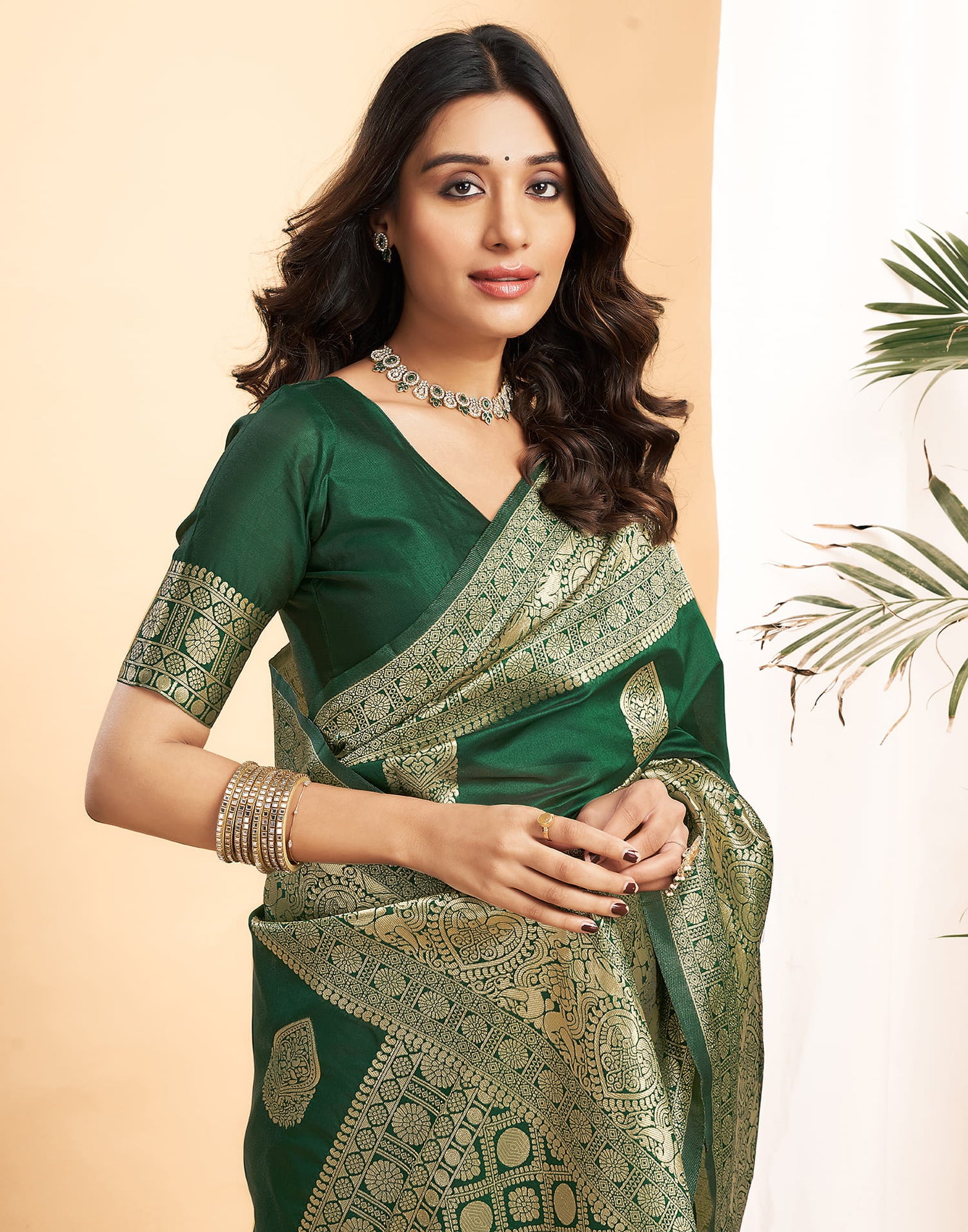 Green Silk Blend Woven Kanjivaram Saree