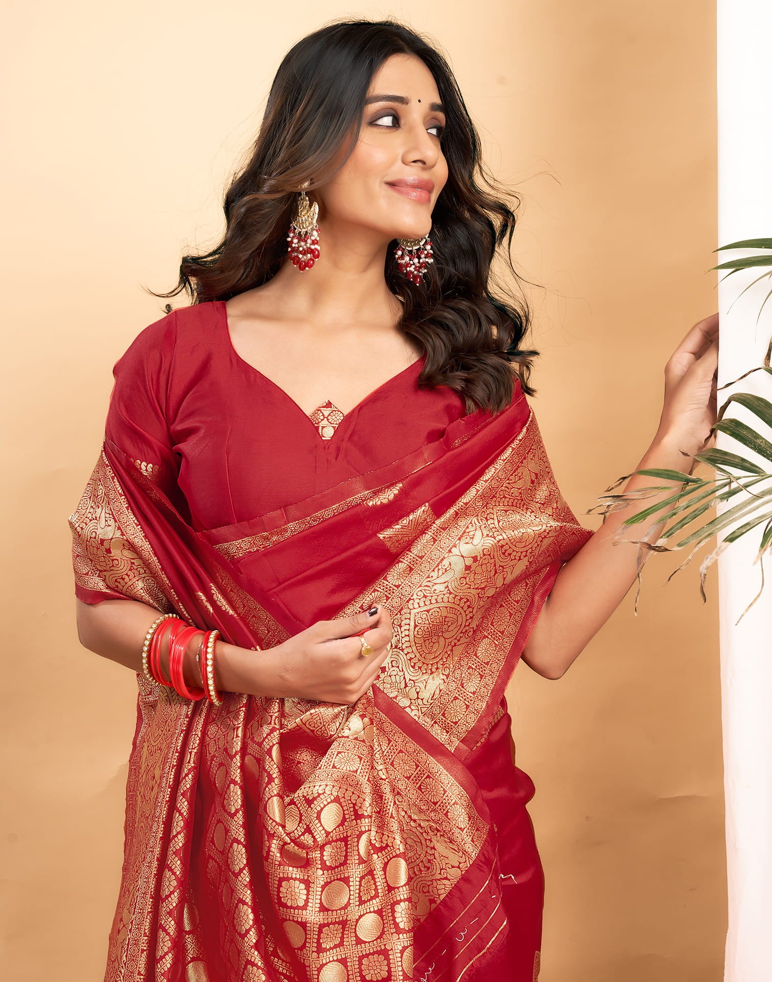 Red Silk Blend Woven Kanjivaram Saree