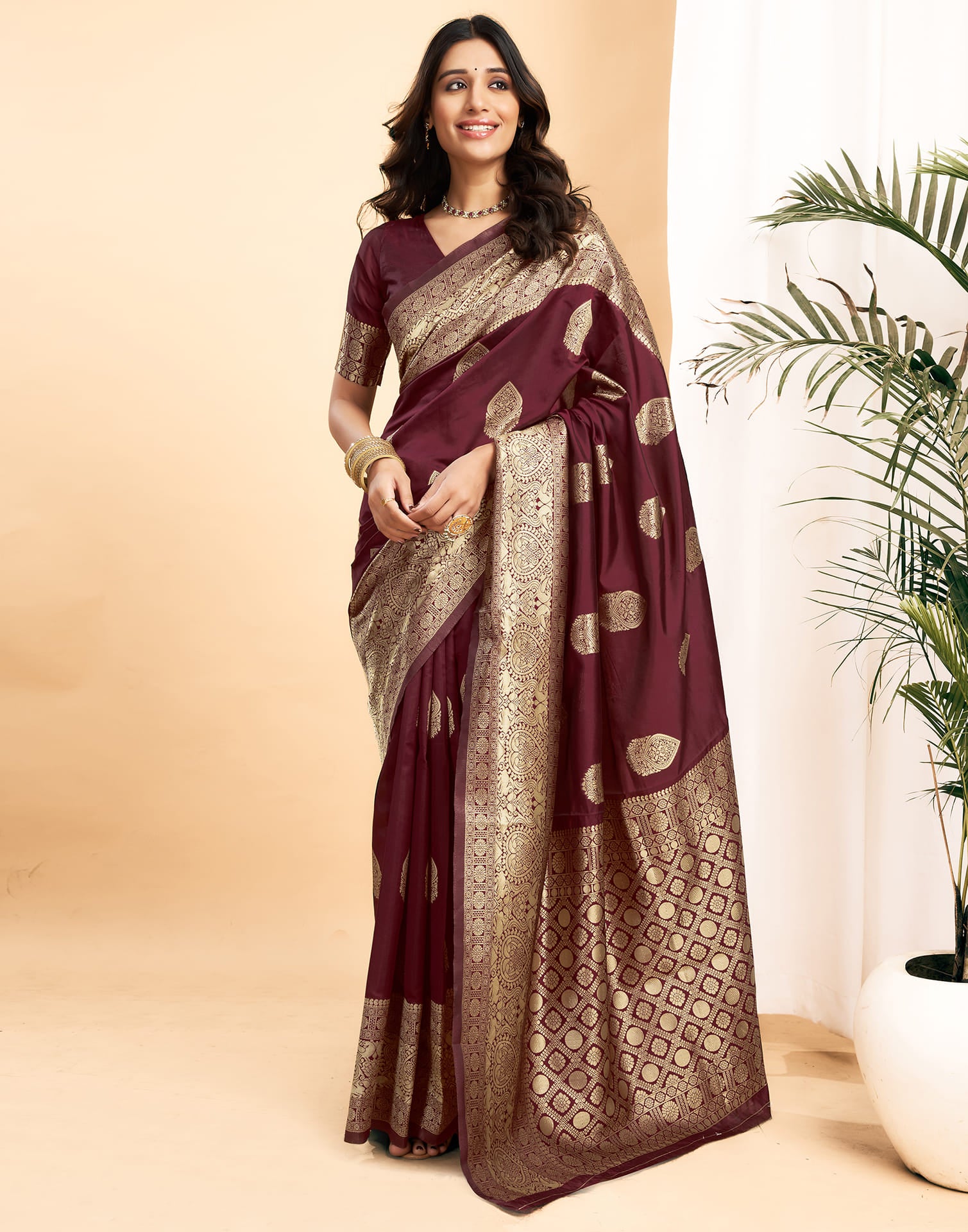 Maroon Silk Blend Woven Kanjivaram Saree