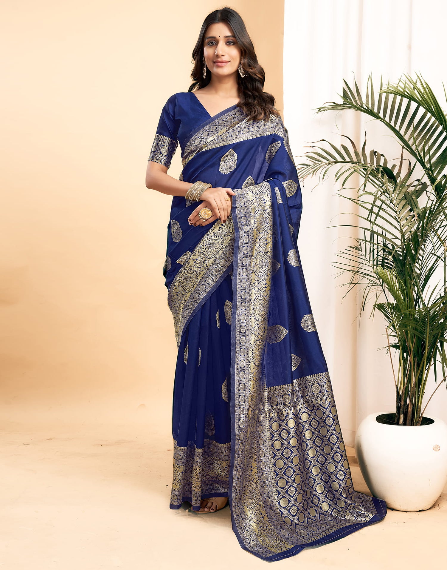 Blue Silk Blend Woven Kanjivaram Saree