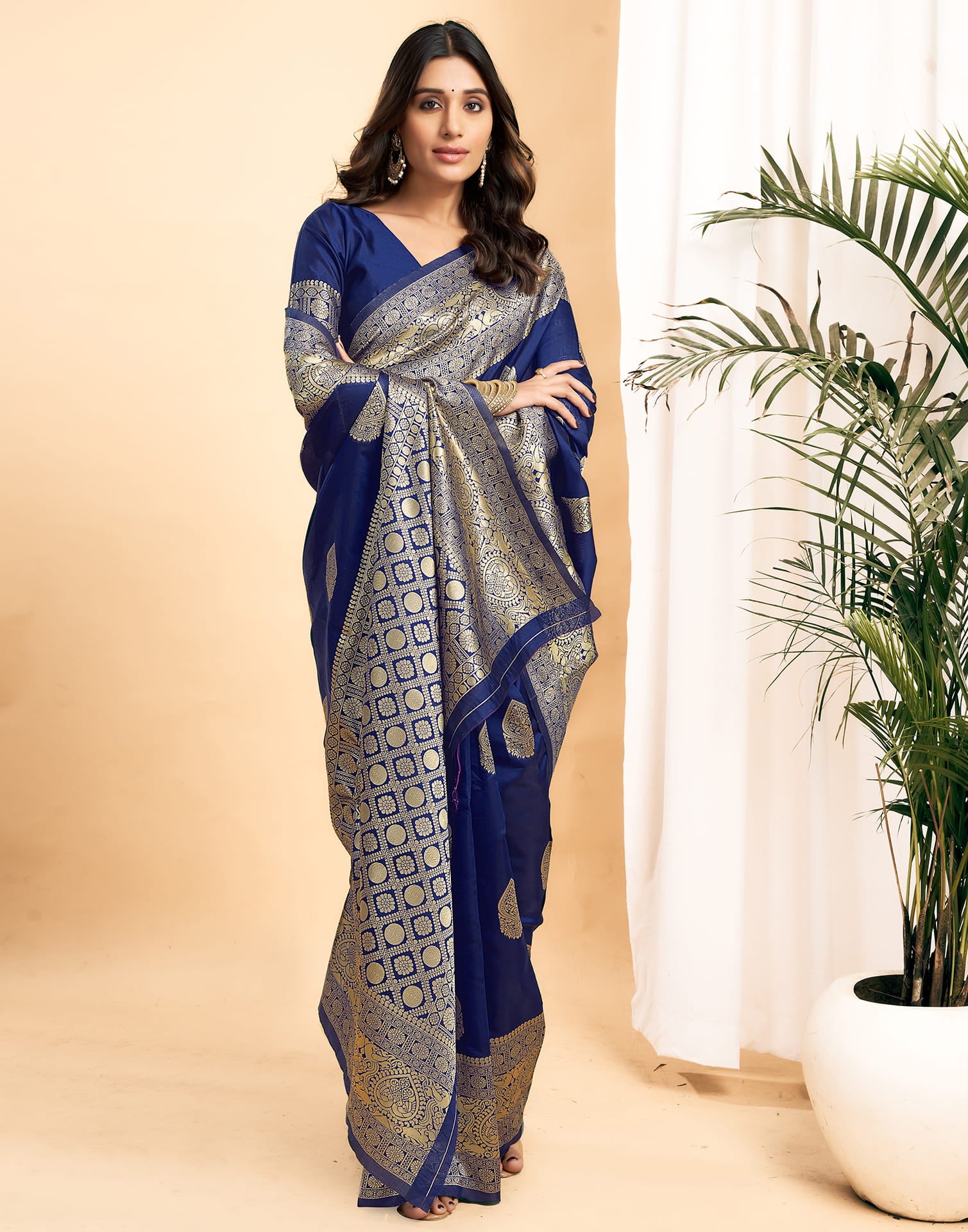 Blue Silk Blend Woven Kanjivaram Saree