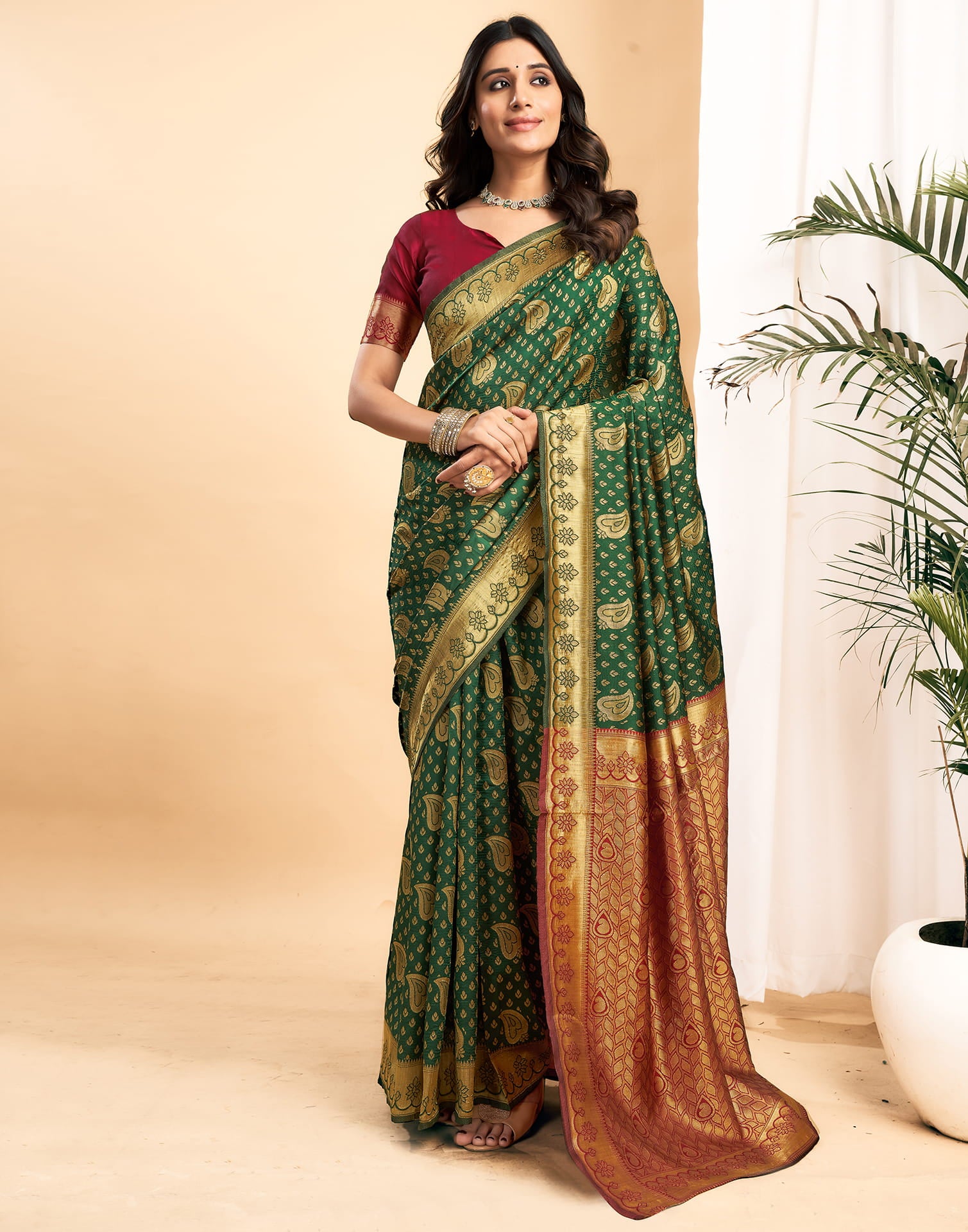 Green Silk Blend Woven Banarasi Saree