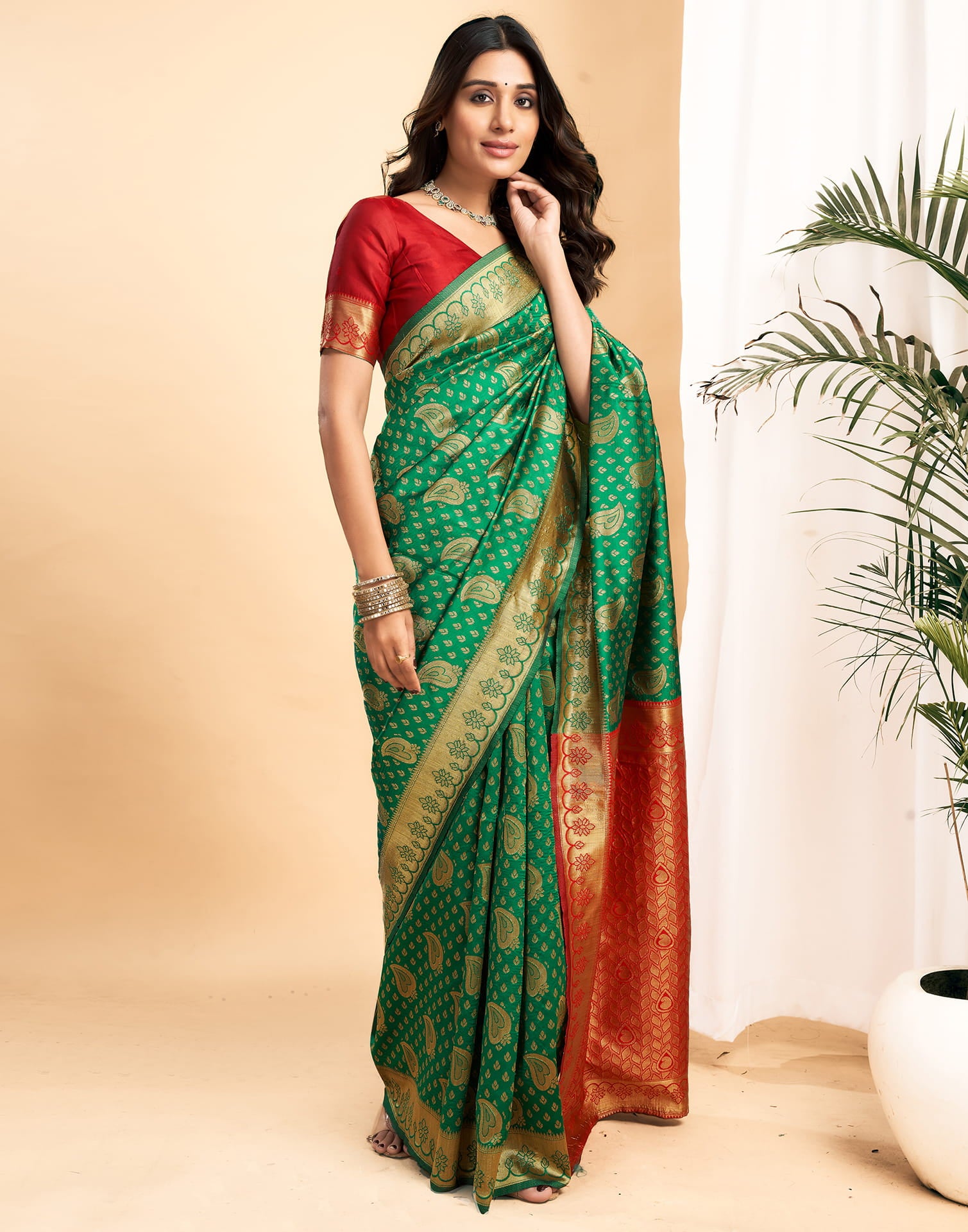 Green Silk Blend Woven Banarasi Saree