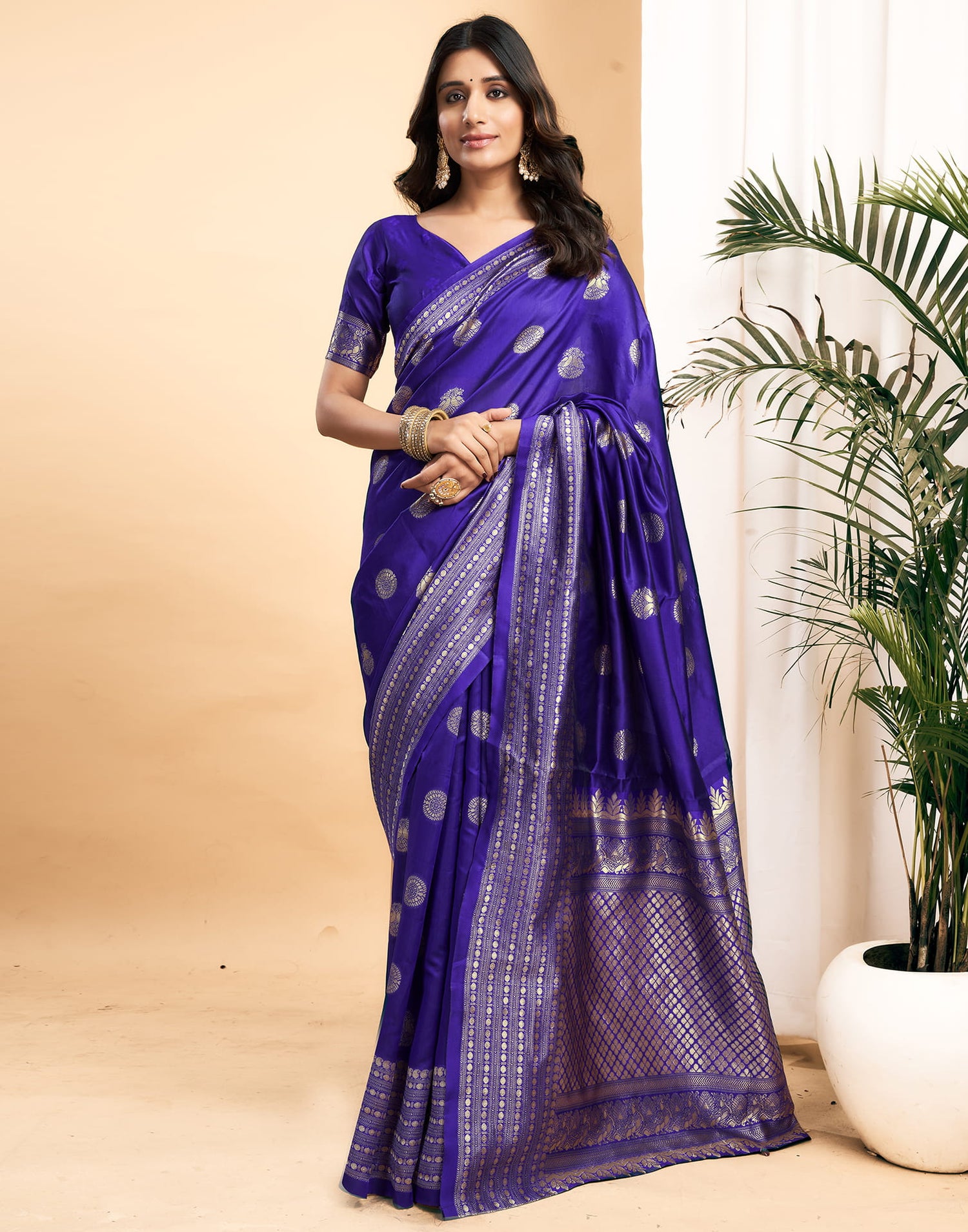 Blue Silk Blend Woven Kanjivaram Saree