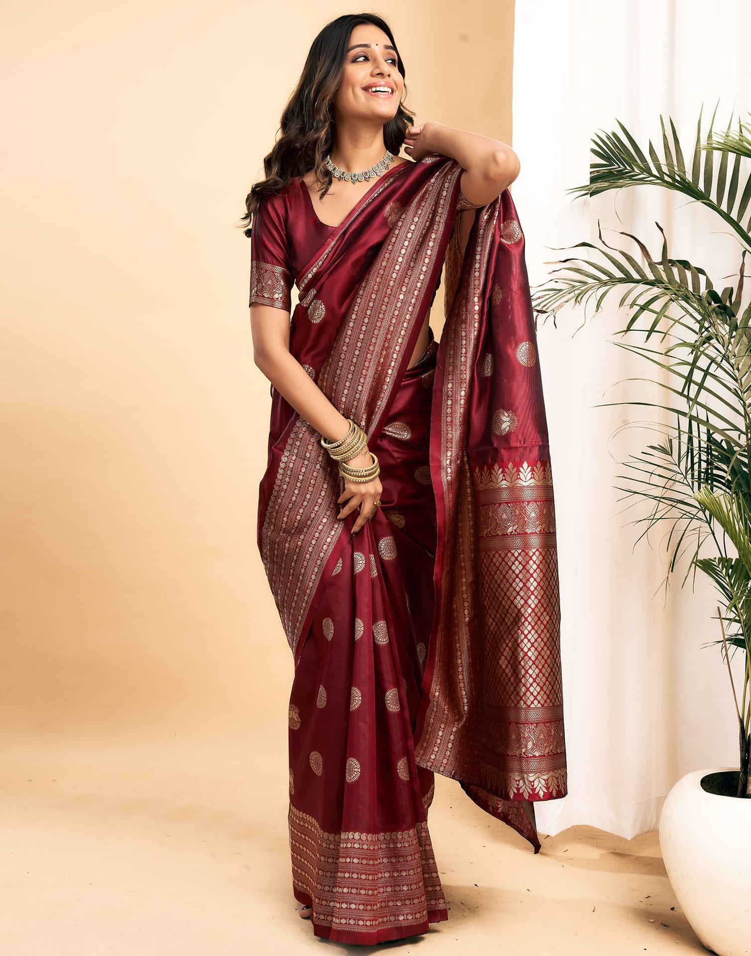 Maroon Silk Blend Woven Kanjivaram Saree