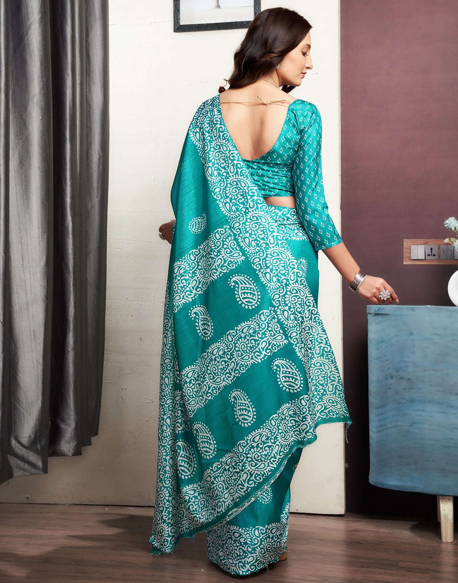 Turquoise Dola Silk Printed Printed Saree
