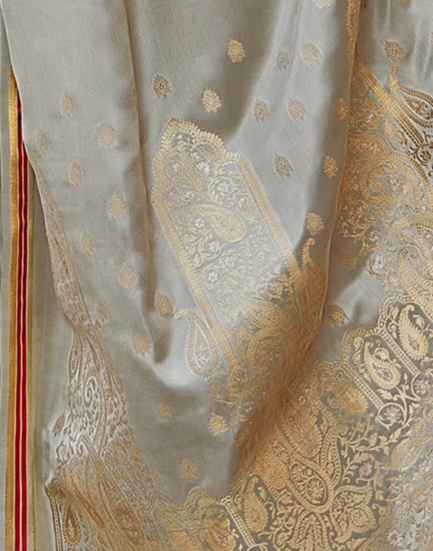 Light Grey Jacquard Silk Saree