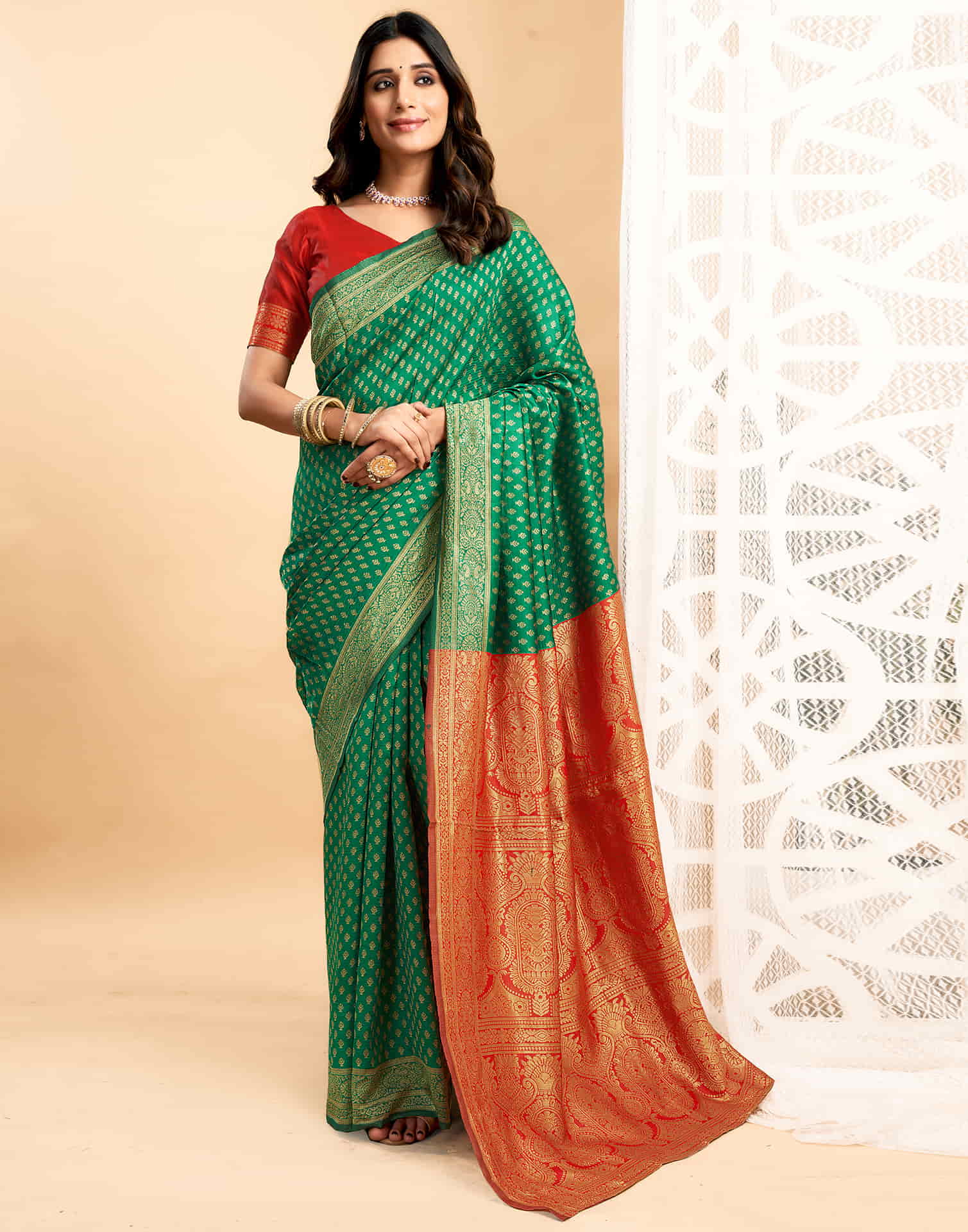 Green Silk Blend Woven Banarasi Saree