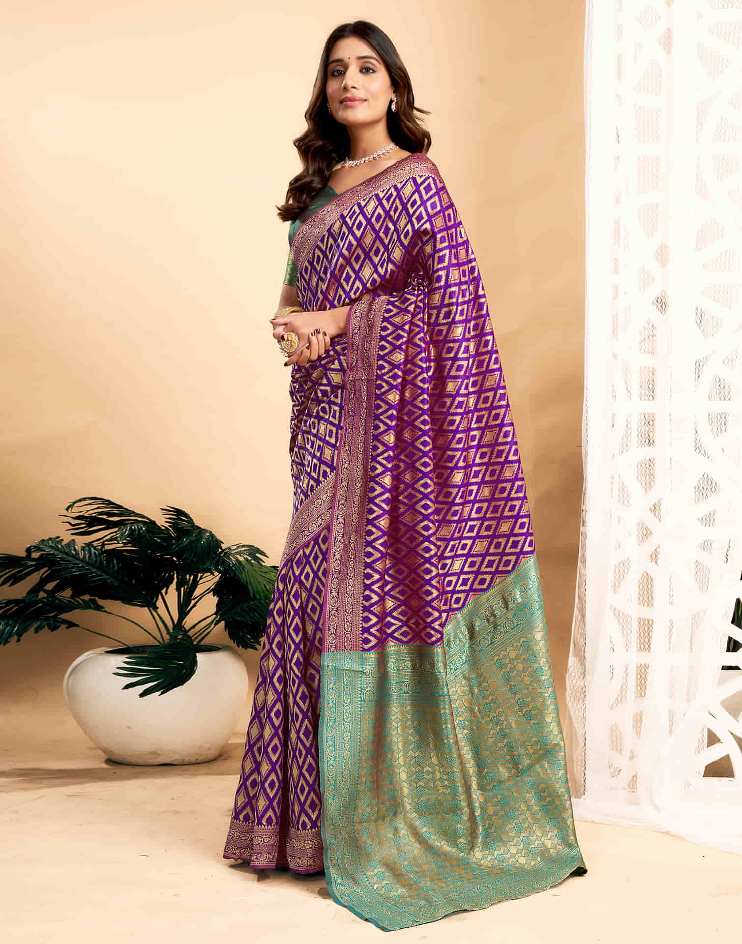 Purple Silk Blend Woven Banarasi Saree