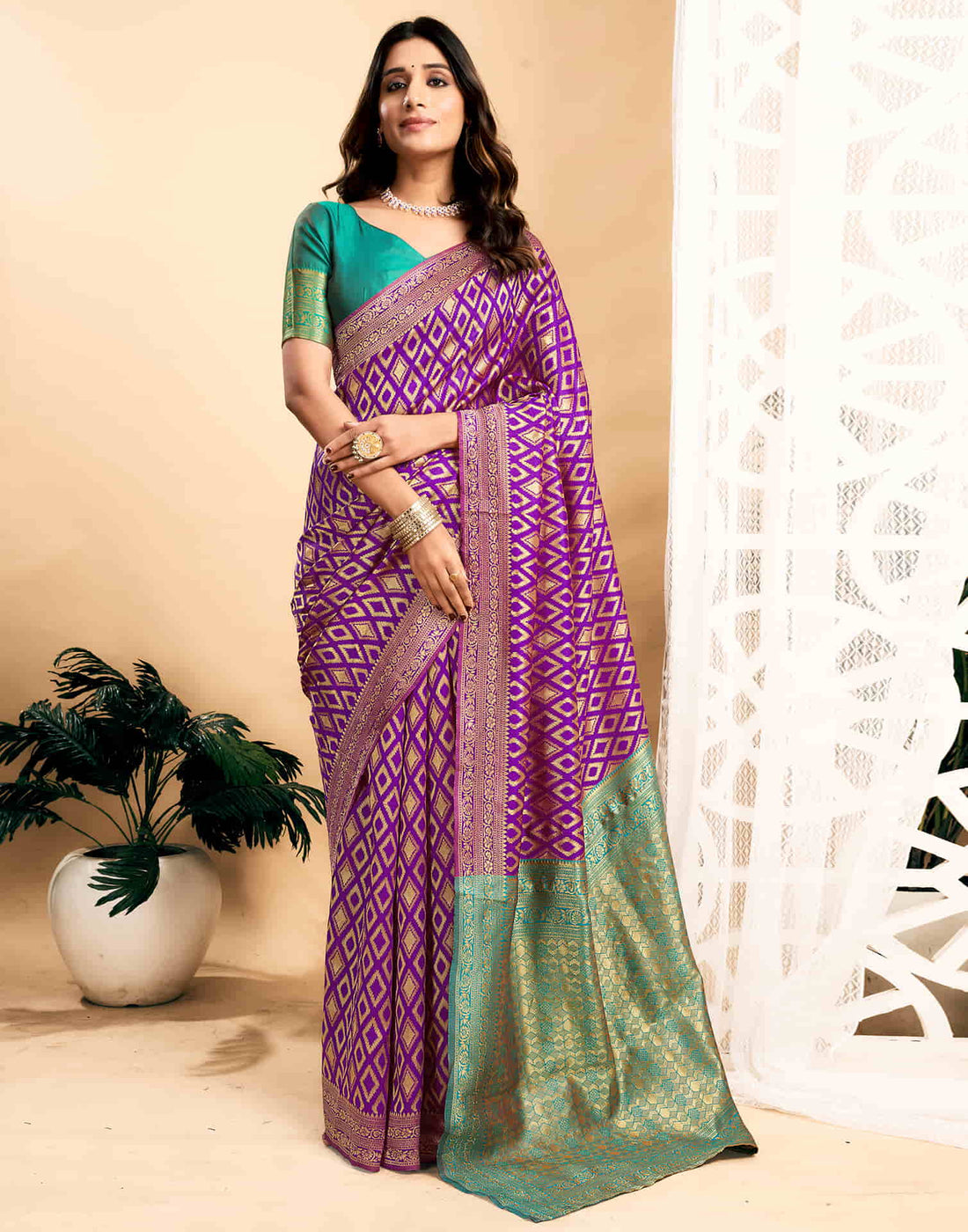 Purple Silk Blend Woven Banarasi Saree